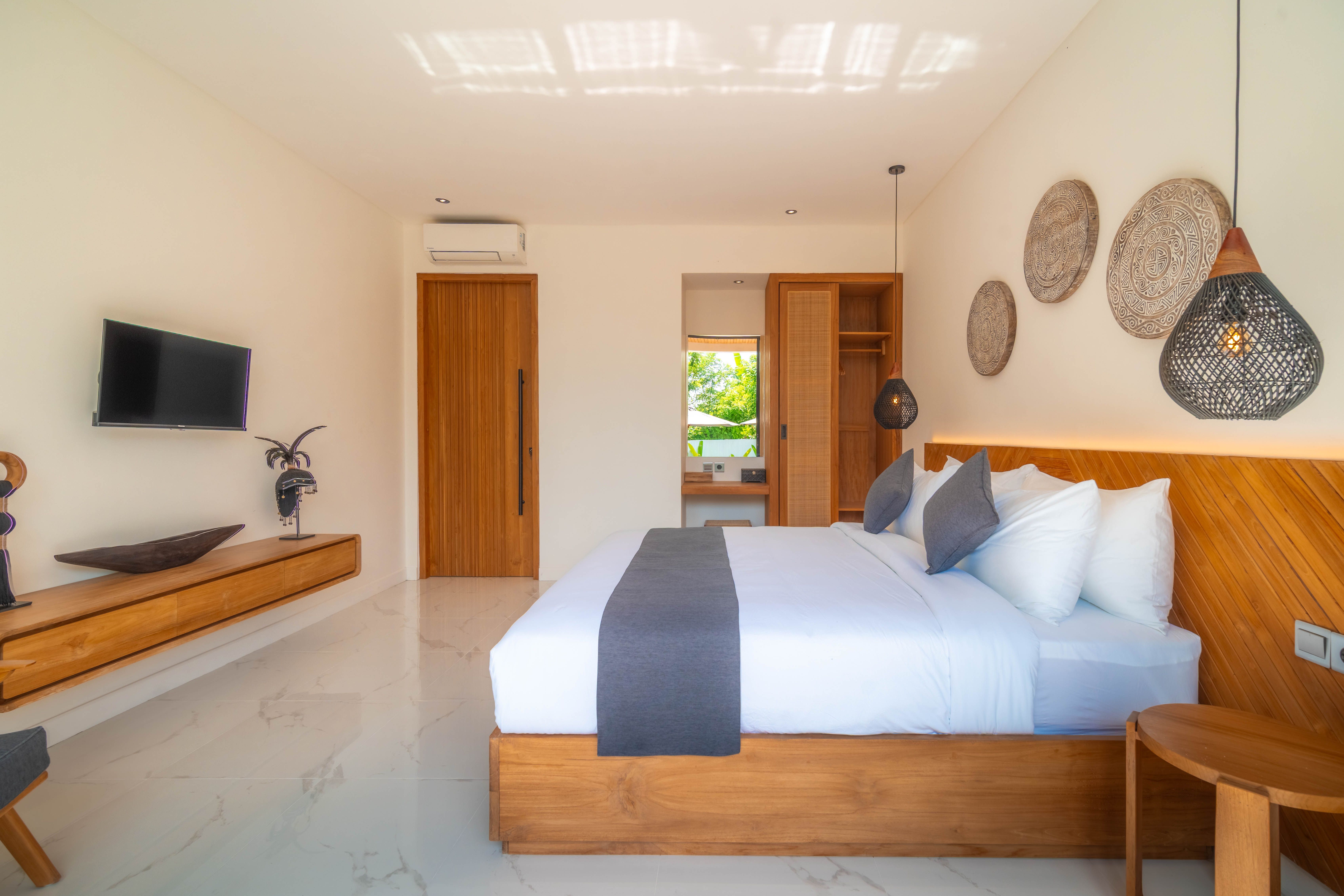 Bedrooms — photo 20