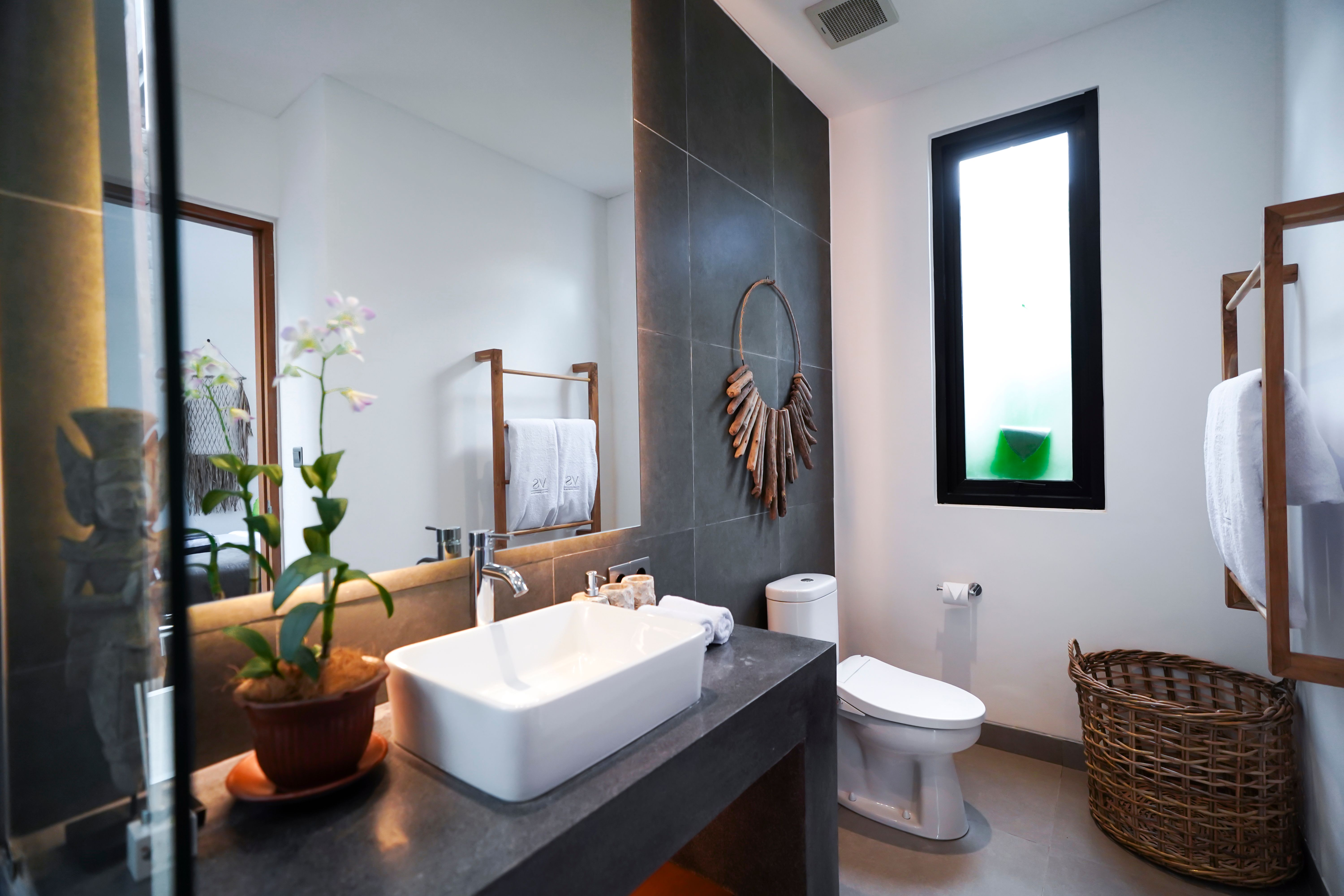 Bathrooms — photo 29