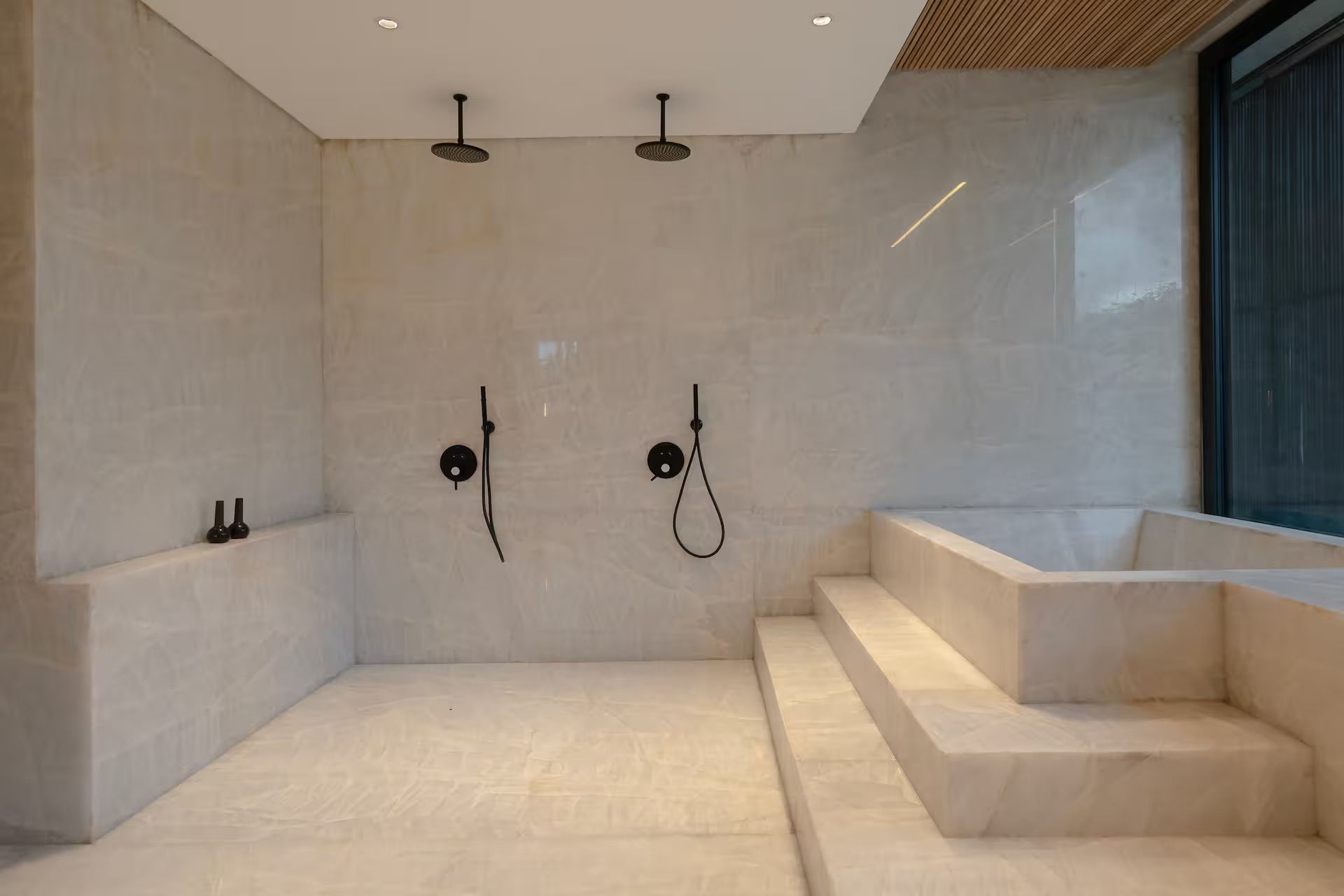 Bathrooms — photo 30