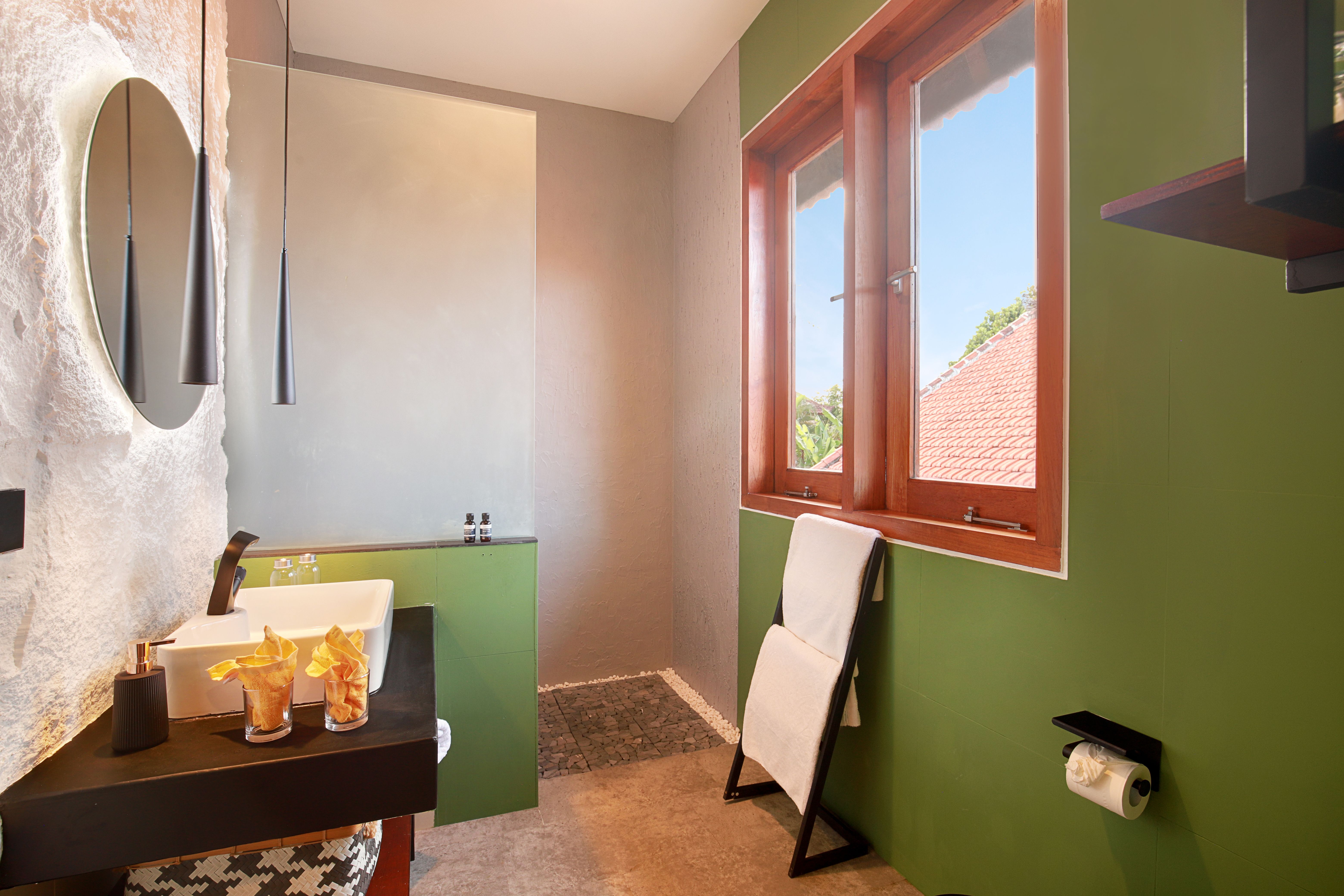 Bathrooms — photo 37