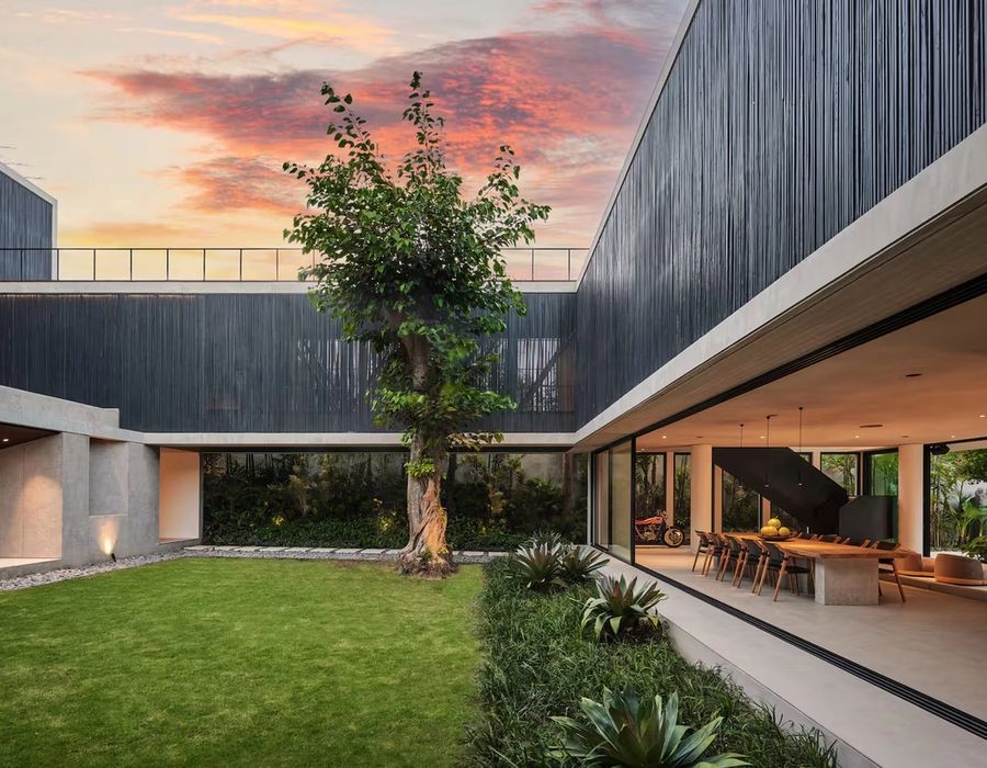 House SJ villa exterior