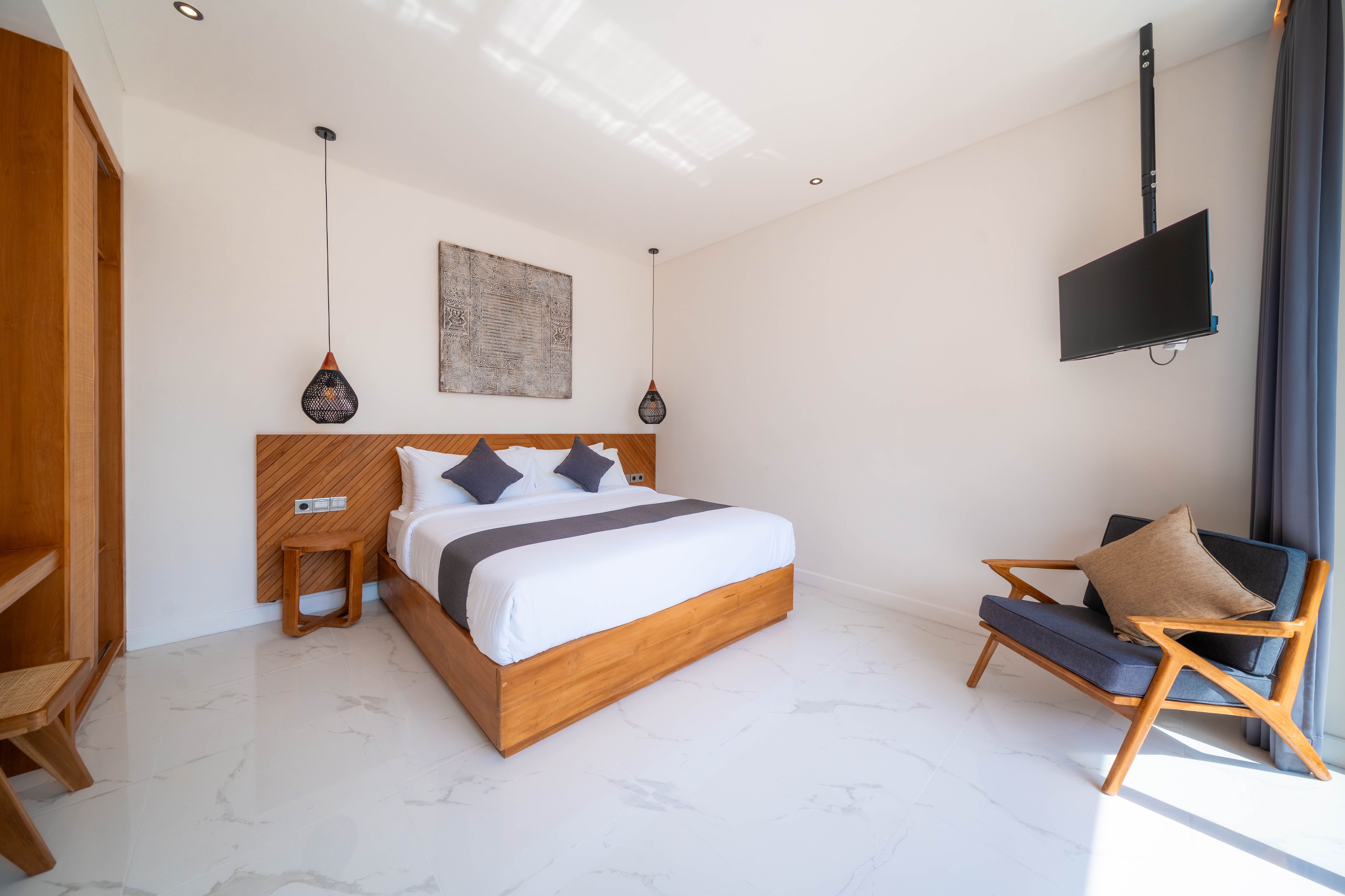 Bedrooms — photo 19