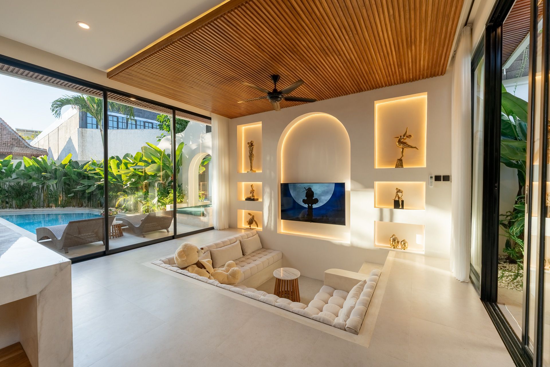 Living & Dining areas — photo 13