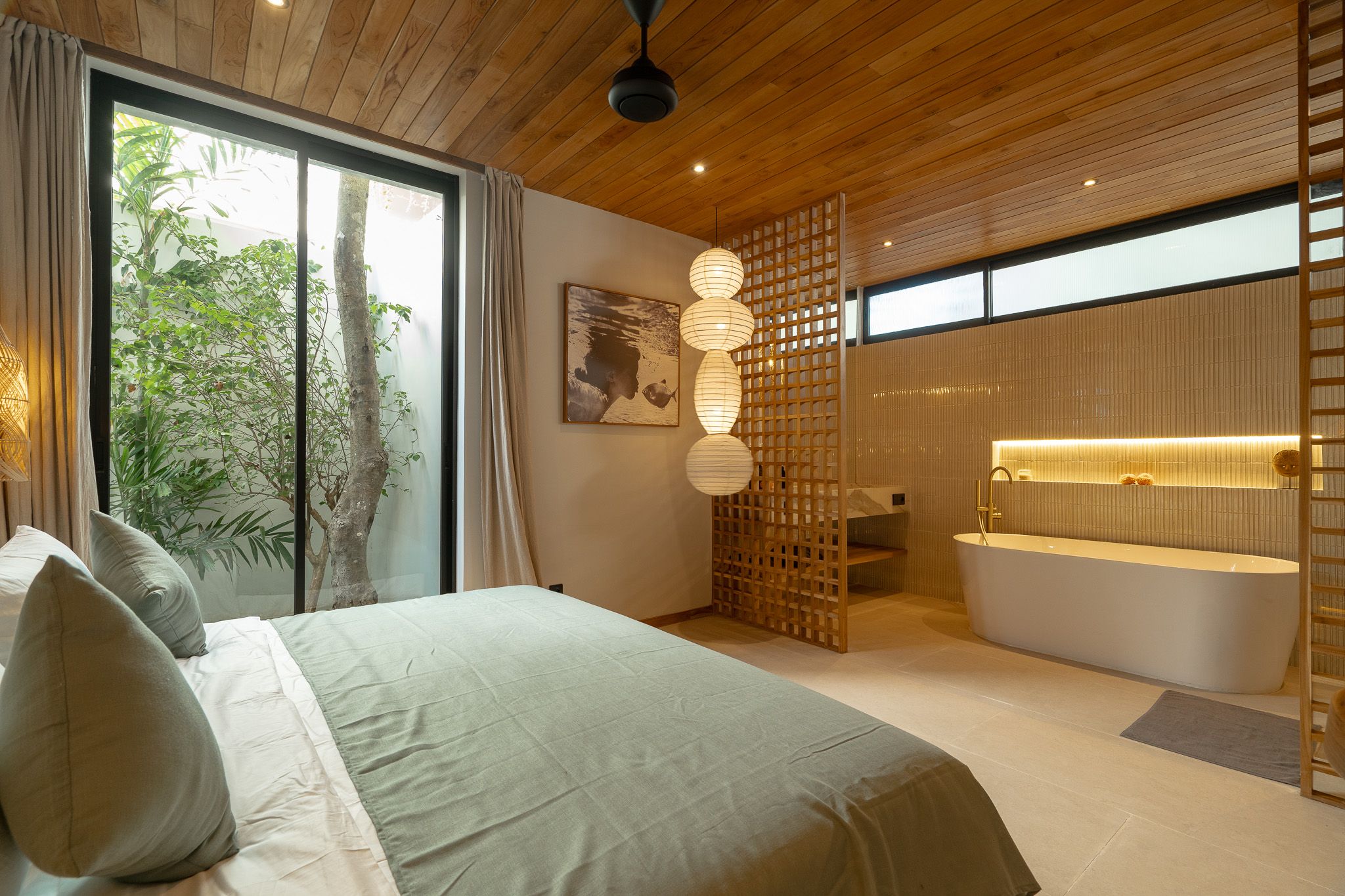 Bedrooms — photo 43