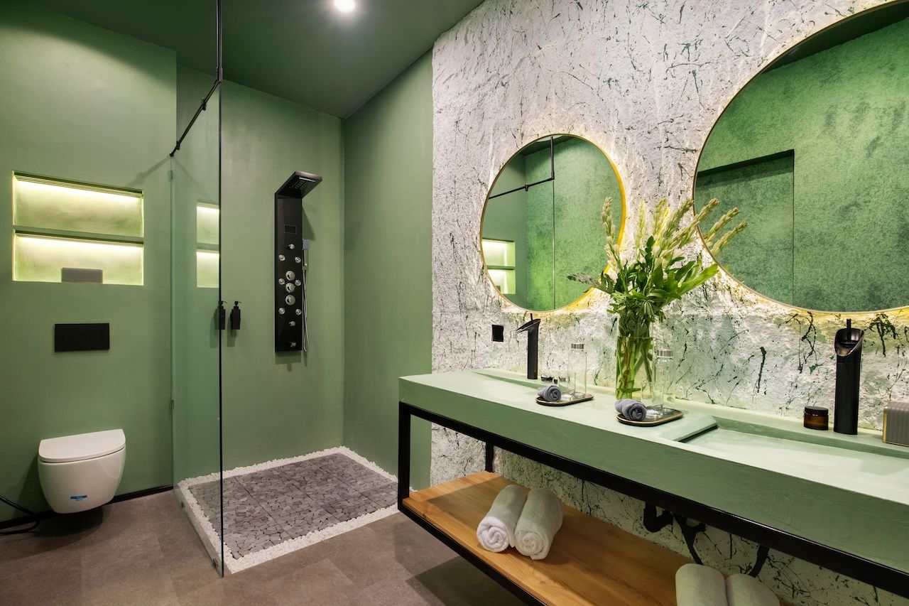 Bathrooms — photo 27