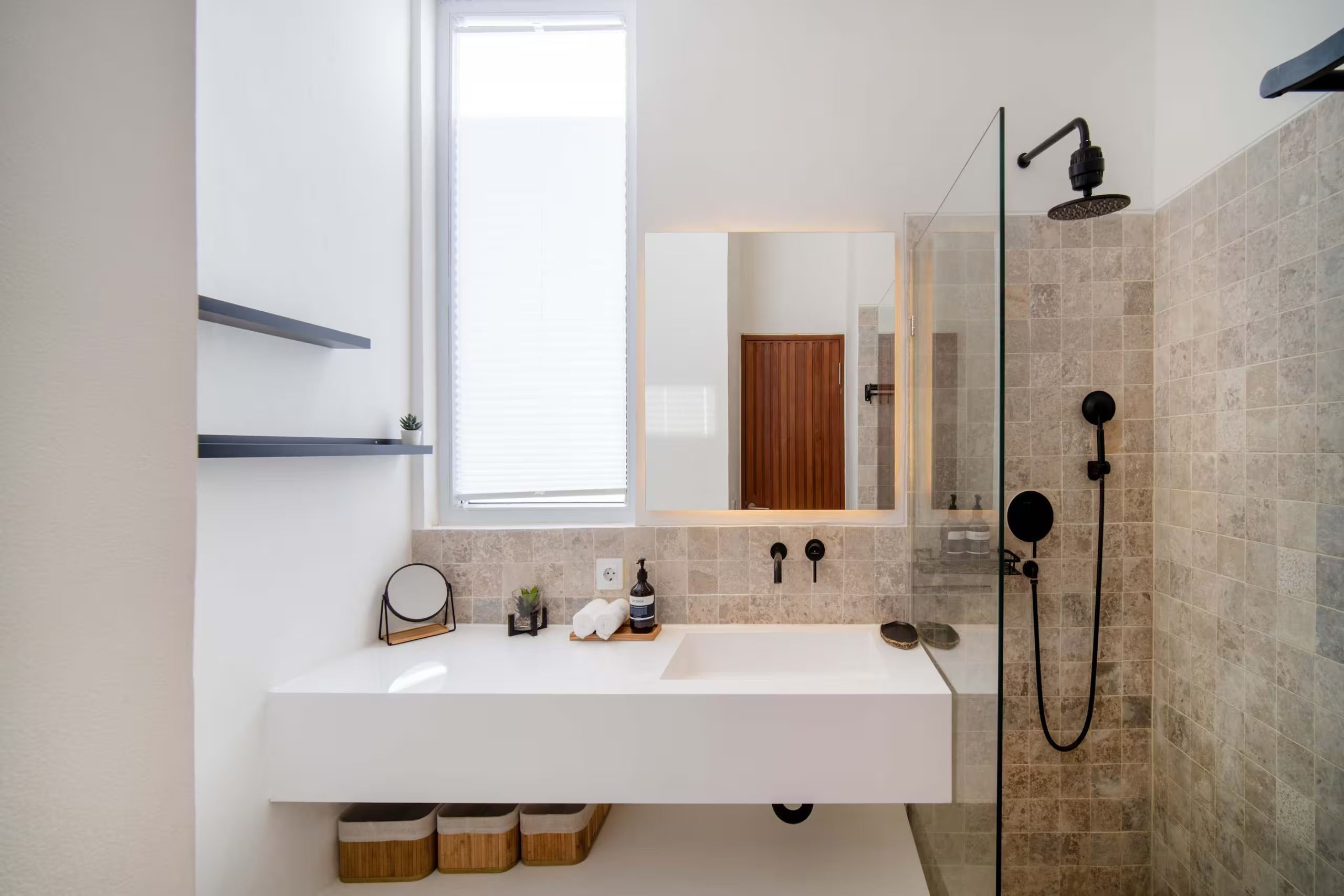 Bathrooms — photo 31