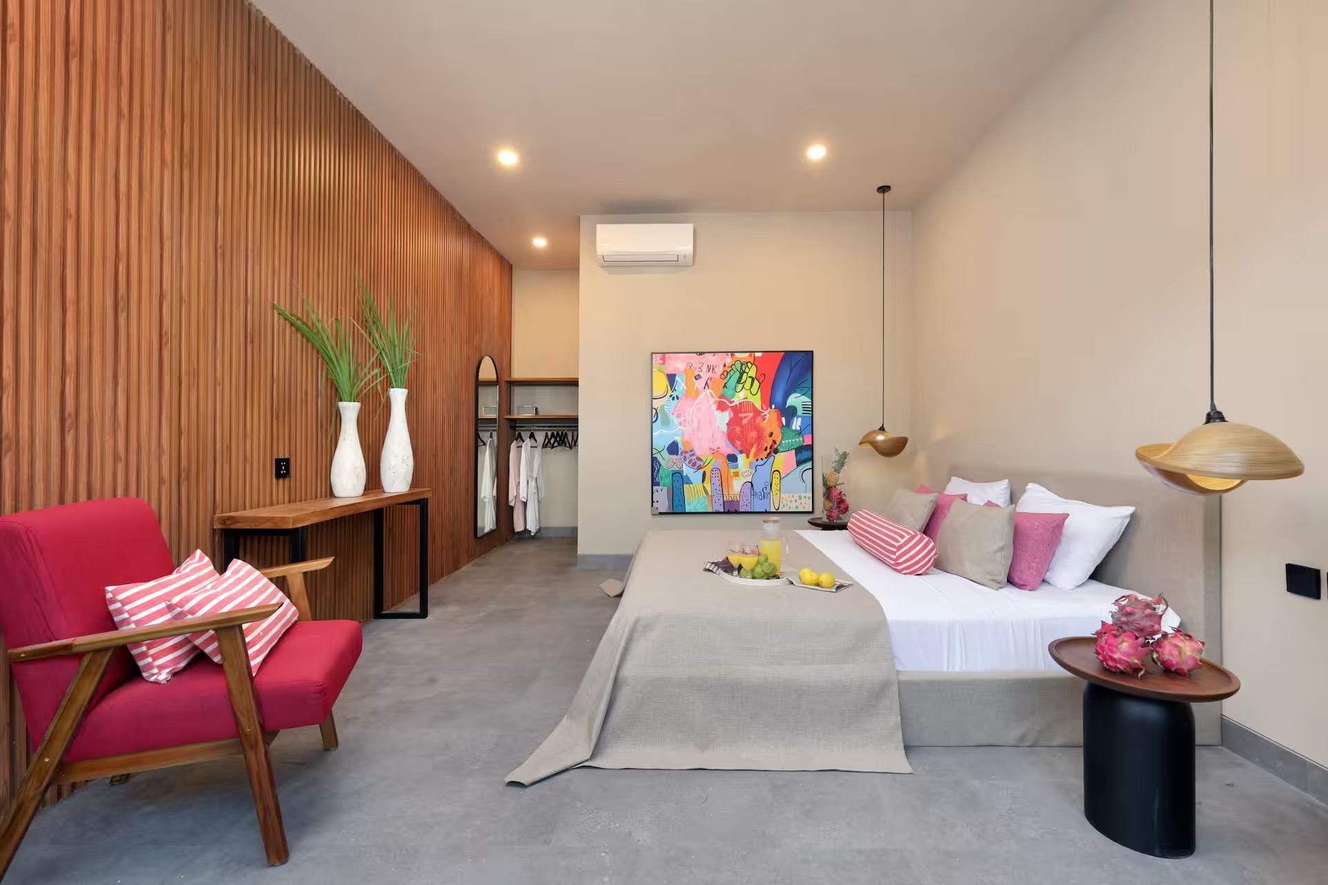 Bedrooms — photo 31