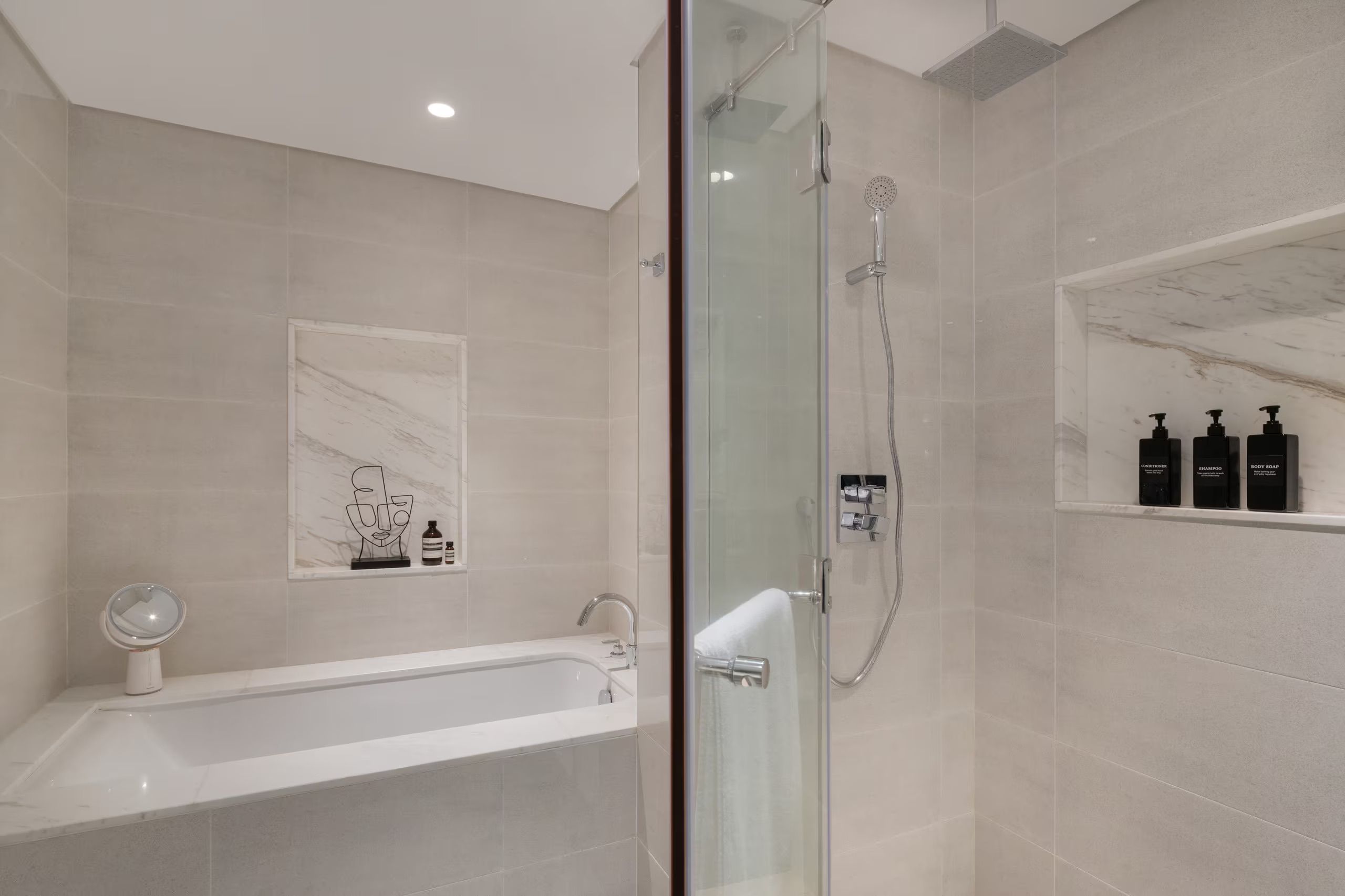 Bathrooms — photo 30