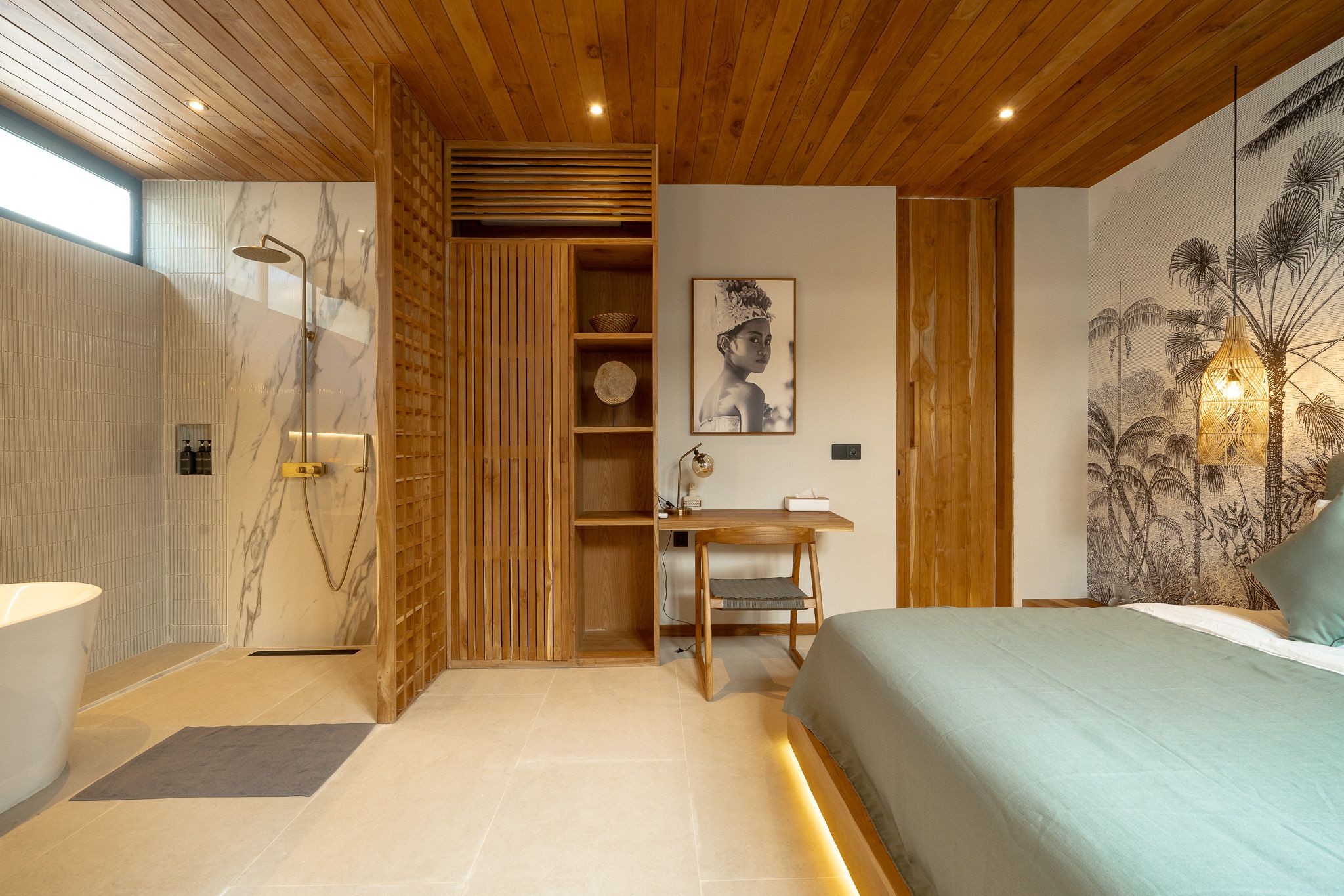 Bedrooms — photo 42