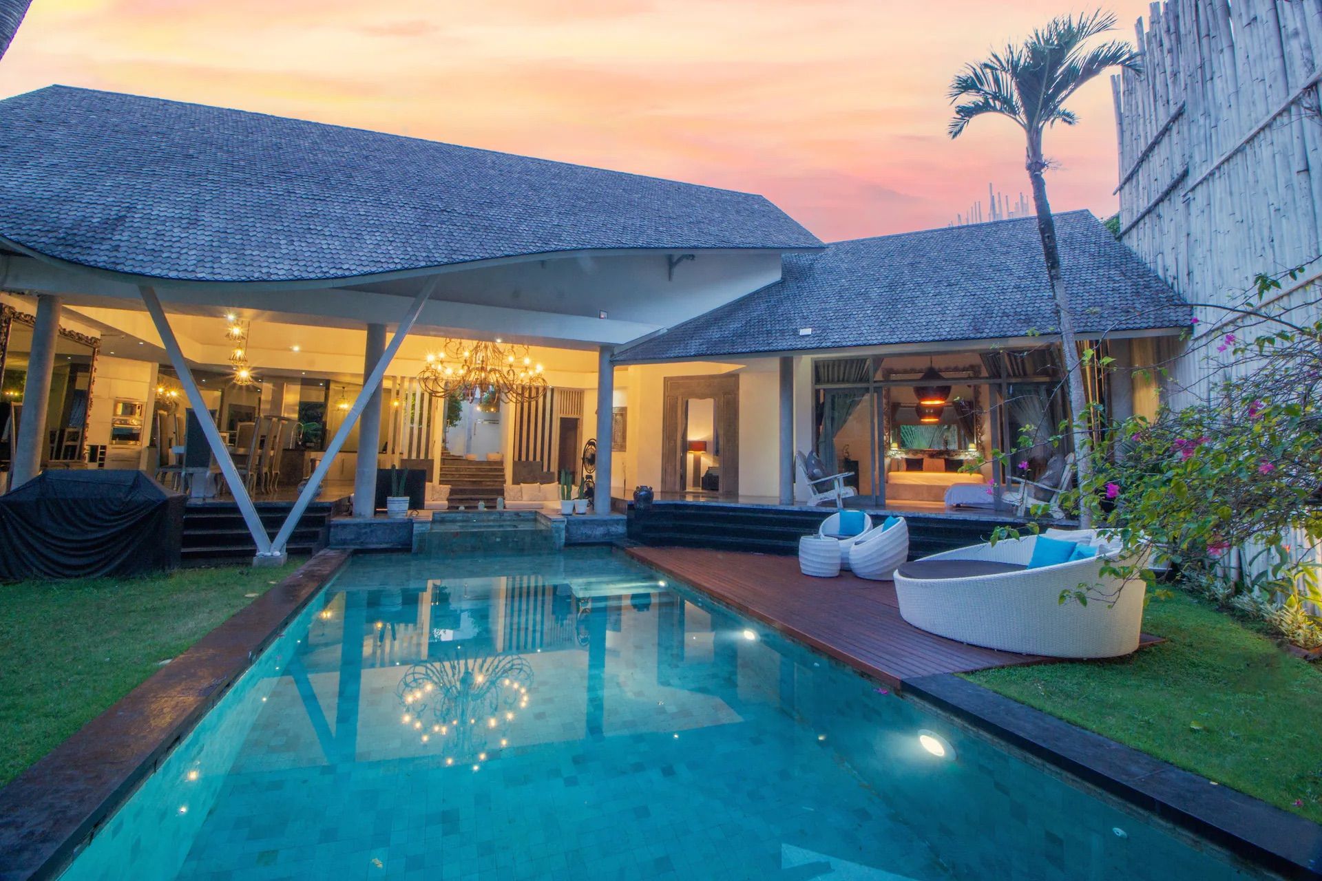 Xaloc villa exterior