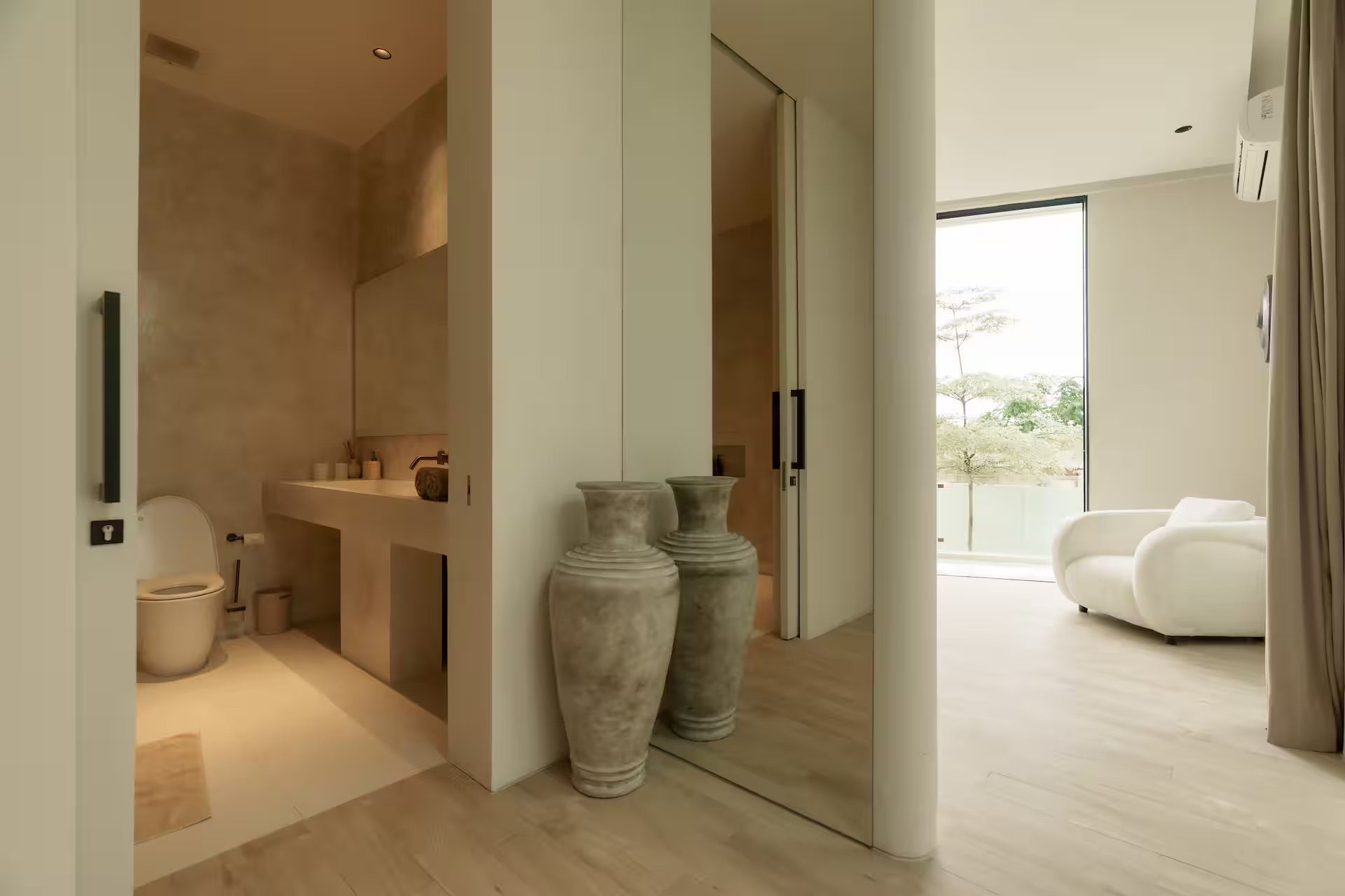 Bathrooms — photo 40