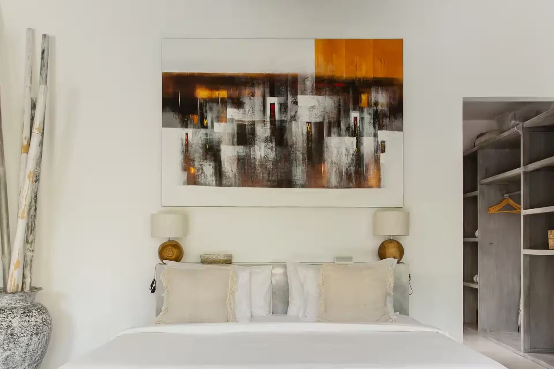 Bedrooms — photo 18