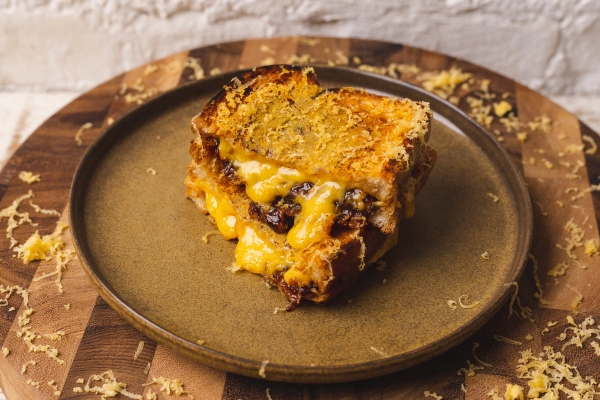 Caramelized Onions Grilled Cheese