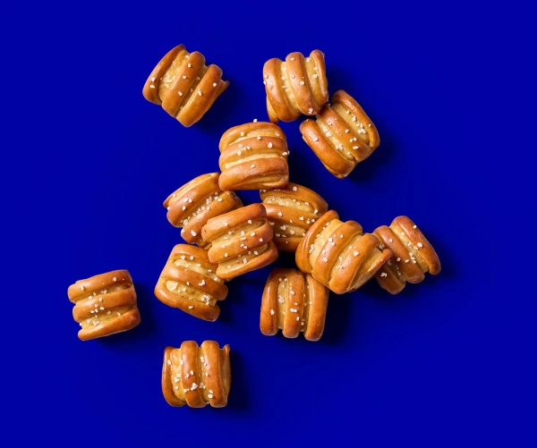 A Twist of Auntie Anne’s® Hero Bread Pretzel Bites