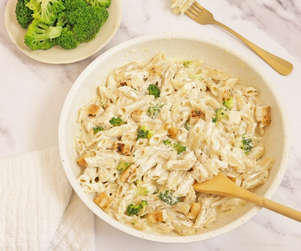 Creamy Broccoli Penne Alfredo