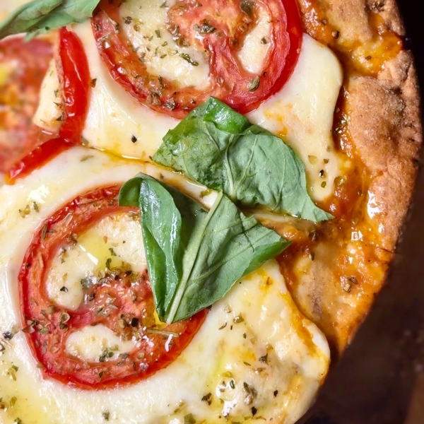 Grilled Margherita Pizza