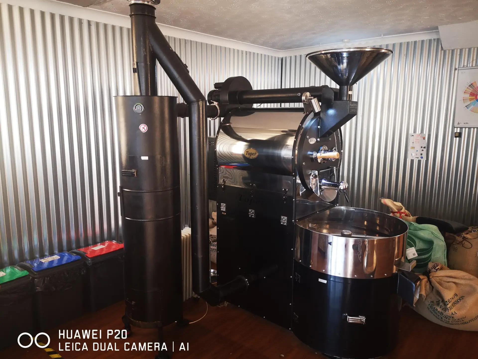 Toper TKSMX15 black and Silver coffee roaster, 2014