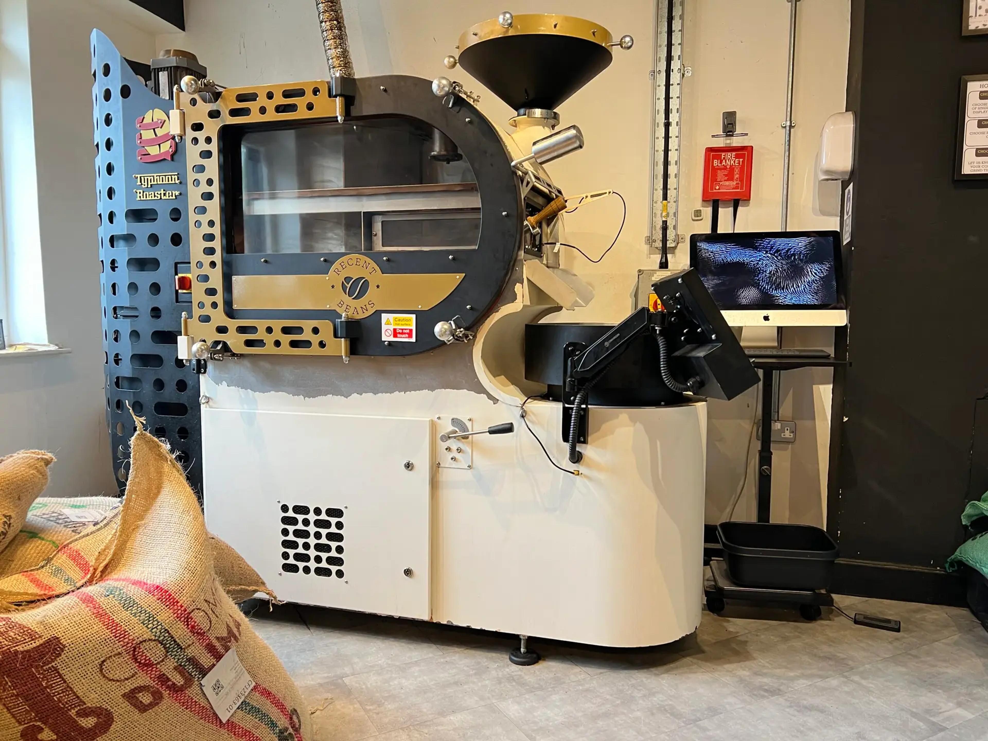 Typhoon 5KG Shoproaster, White & Gold coffee roaster, 2022