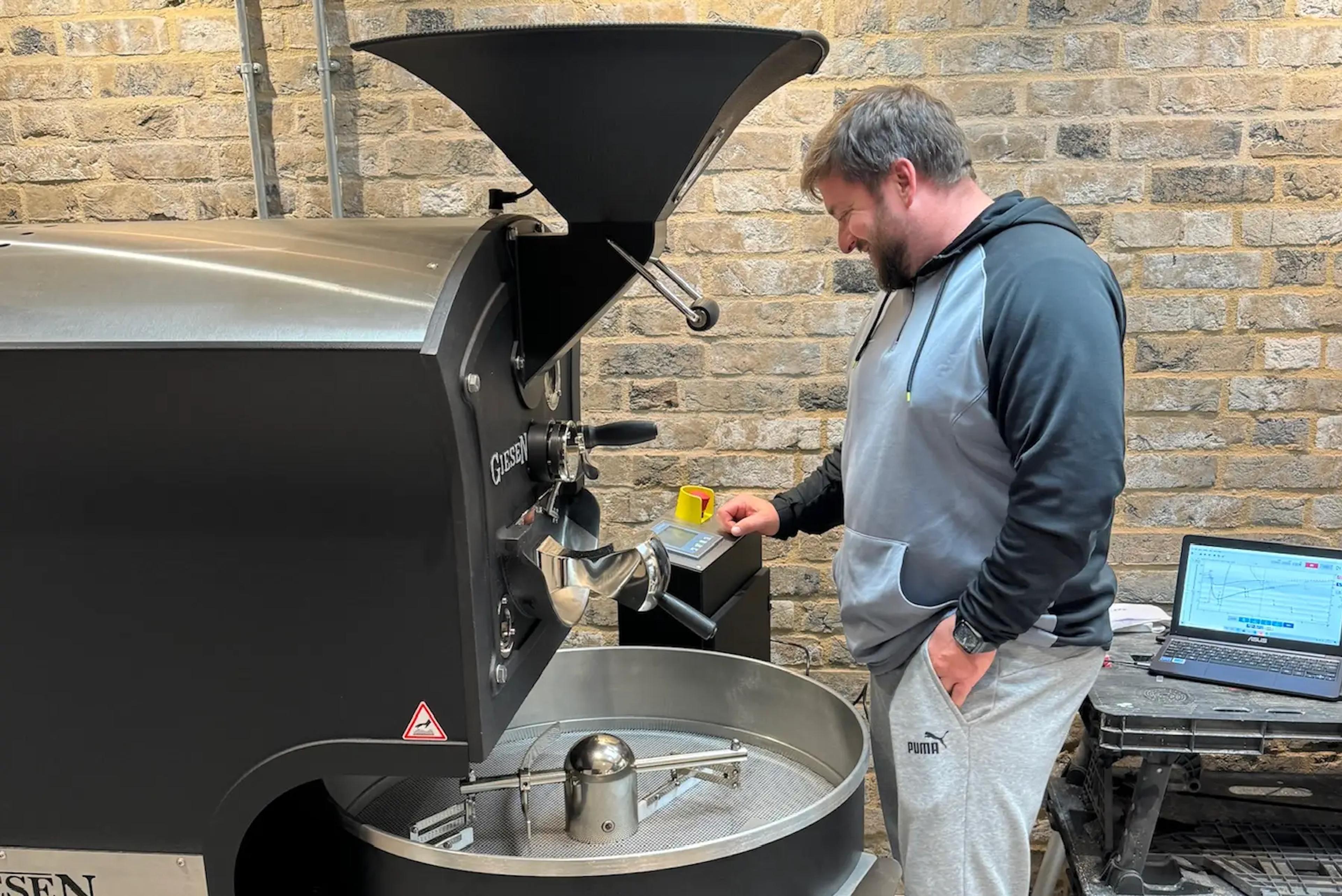 What to Consider When Buying a Used Coffee Roaster: 5 Things to Look Out For