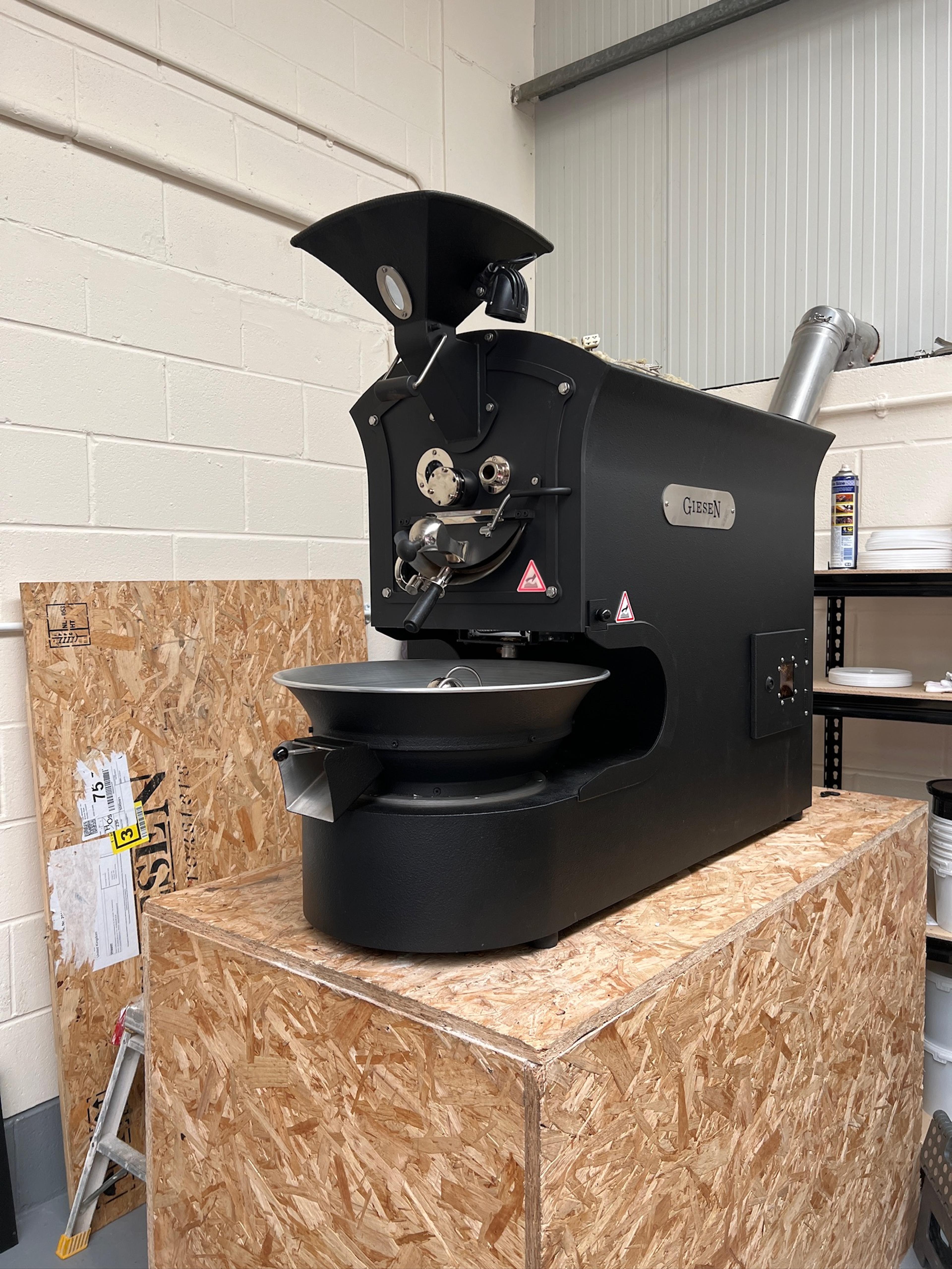 Leasing vs. Buying a Coffee Roaster: What’s the Best Option for Your Business?