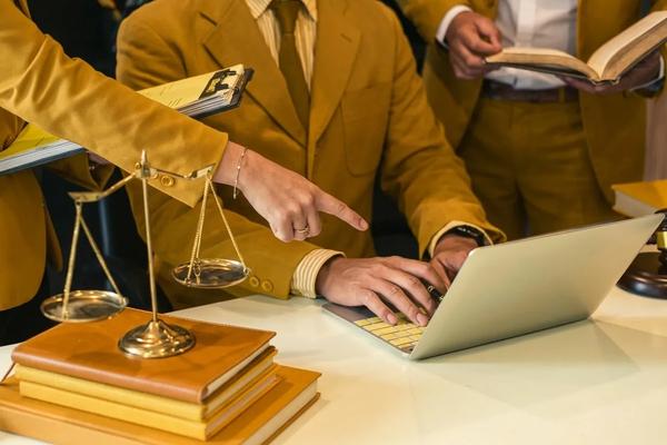 Legal-Virtual-Assistant-Services-Patches-Hidden-Leaks-in-Modern-Law-Firms