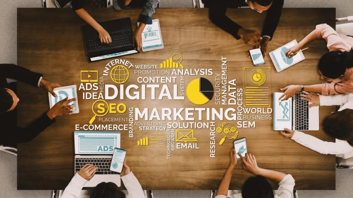 Why Businesses Hire a Digital Marketing Team in the US, UK and Canada