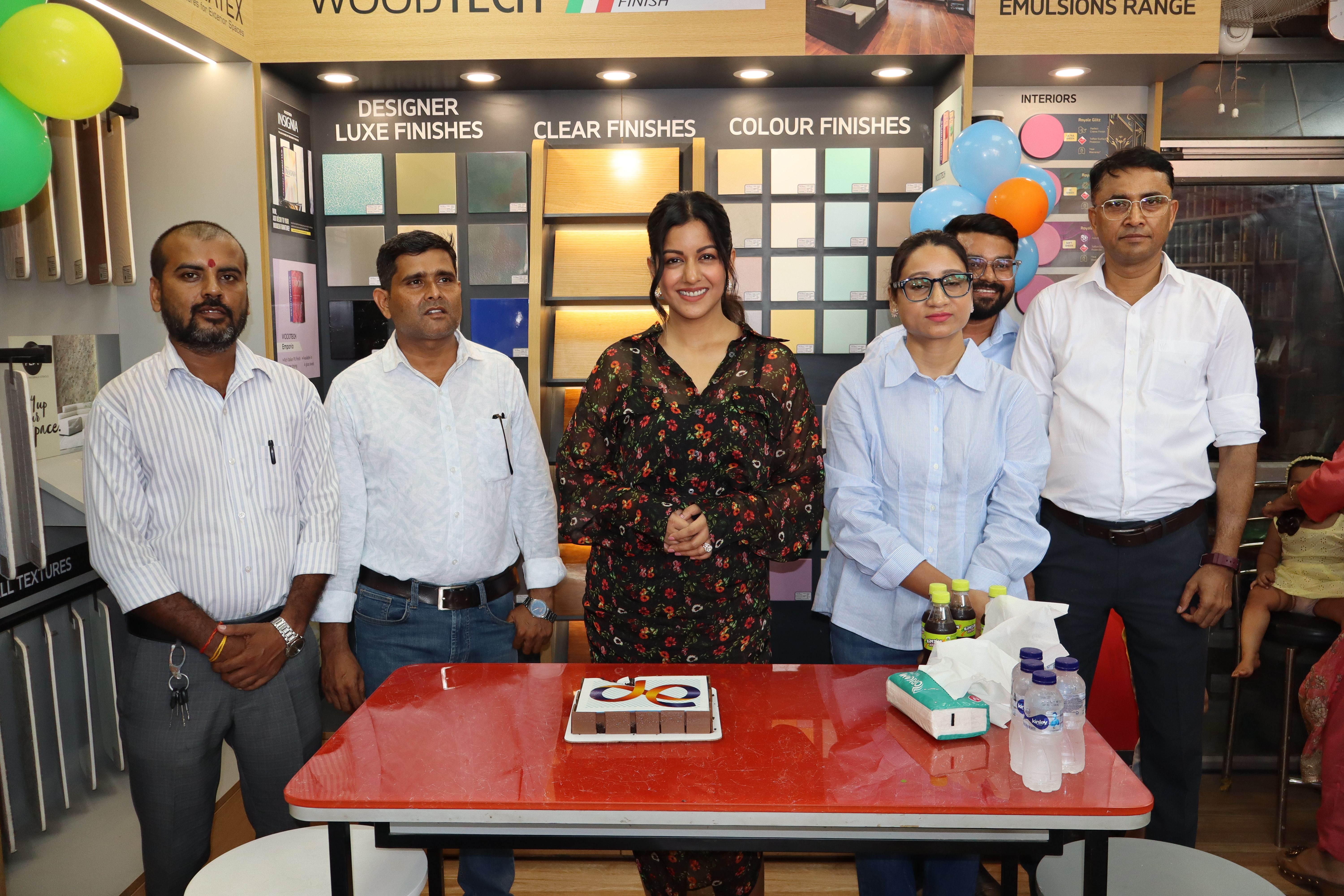 Asian Paints Ltd - Celebrity Round — photo 1
