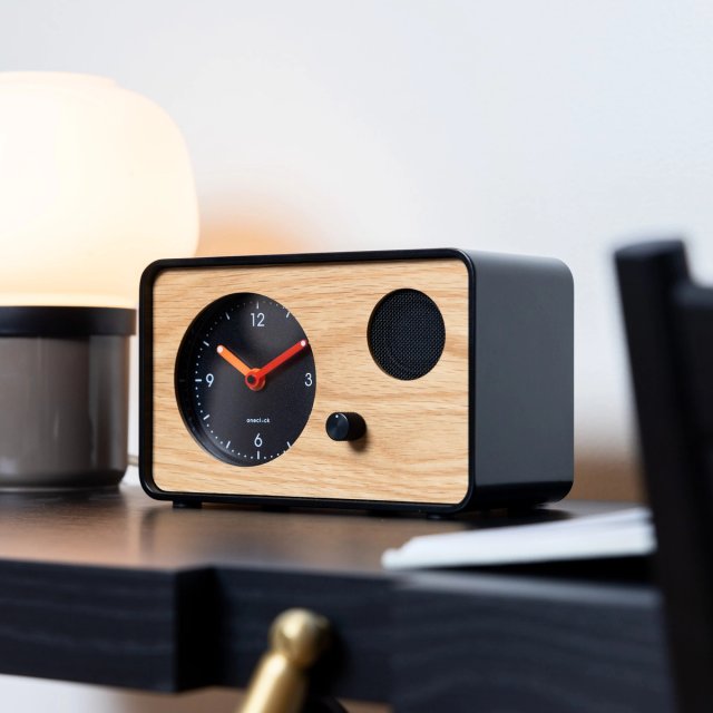 OneClock | Wake up better