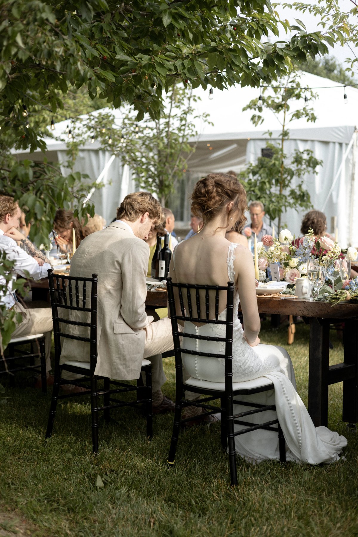 Summer evening celebration at Kurtz Orchards wedding venue