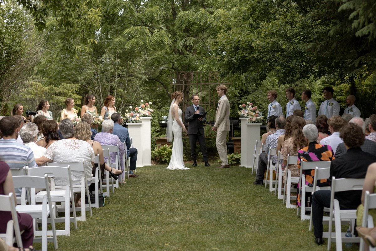 Kurtz Orchards wedding ceremony in Niagara-on-the-Lake Ontario
