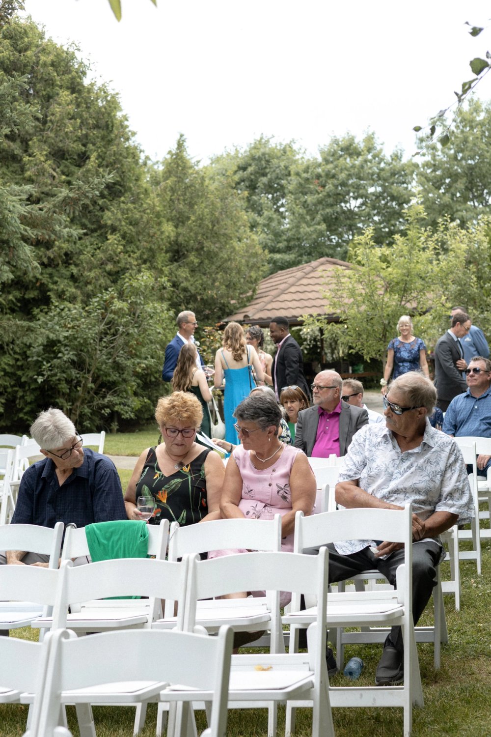 Guests finding seats before ceremony in Niagara-on-the-Lake