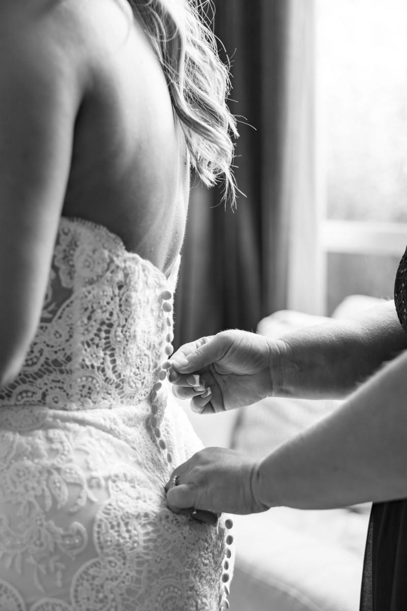 Southern Ontario wedding photography emotional moment