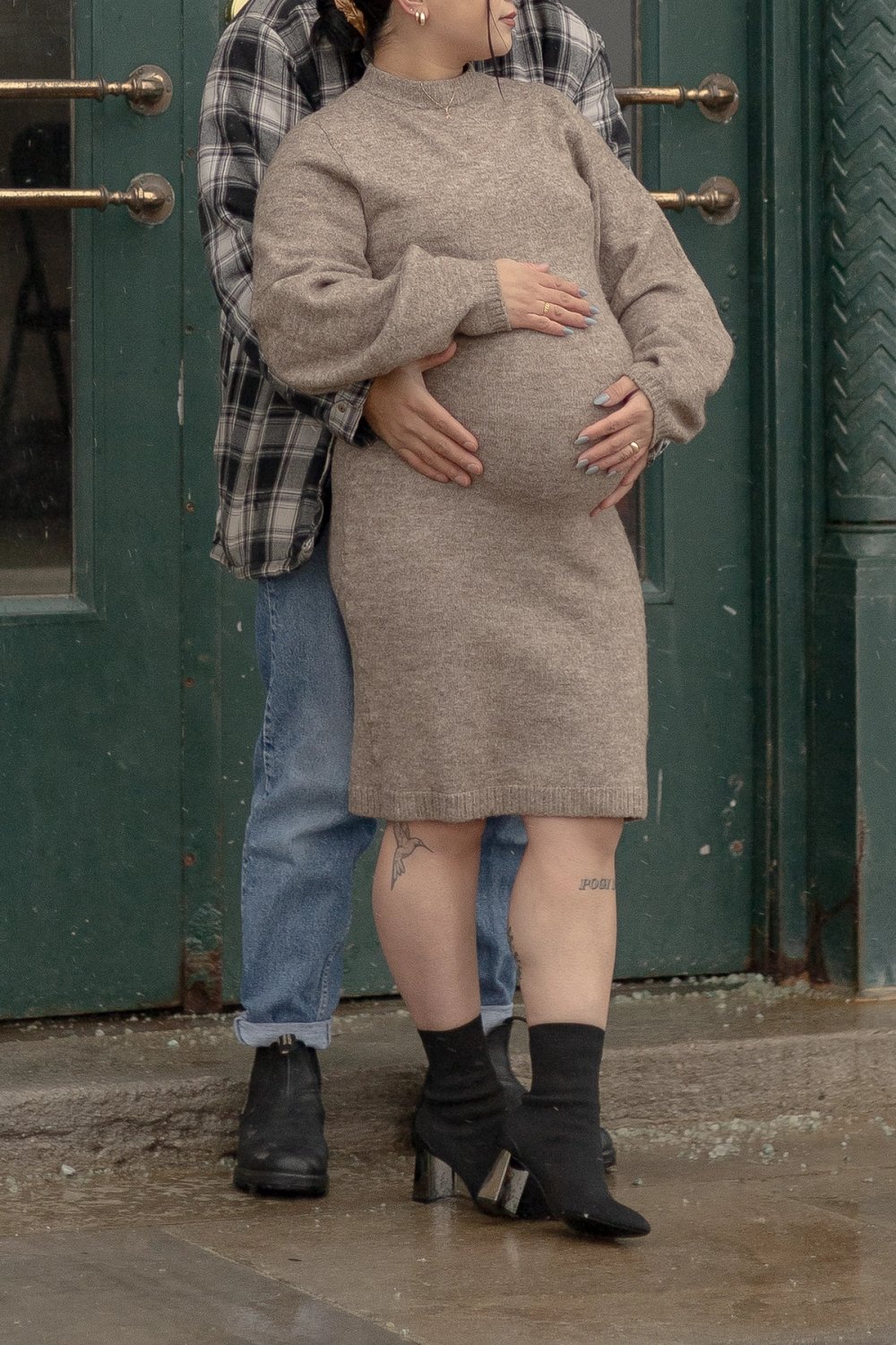 close up of dad behind mom holding pregnant belly - Newborn Maternity Photography