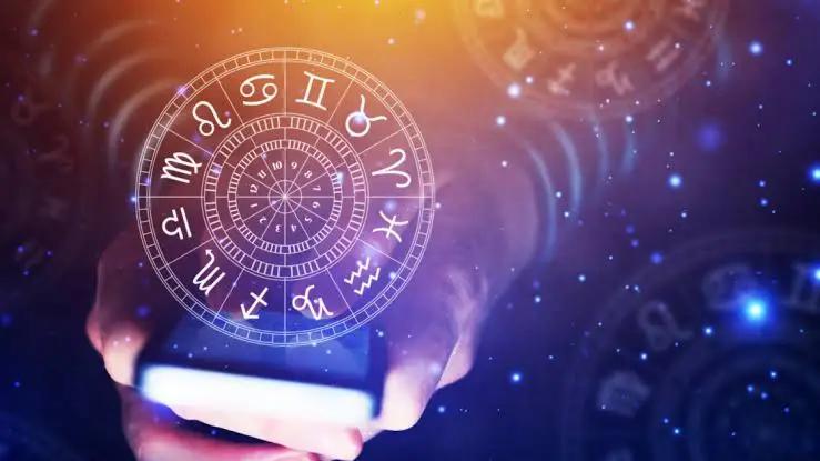 Image de l'article : Les bases de la voyance intuitive - Blog Cart'O Voyance