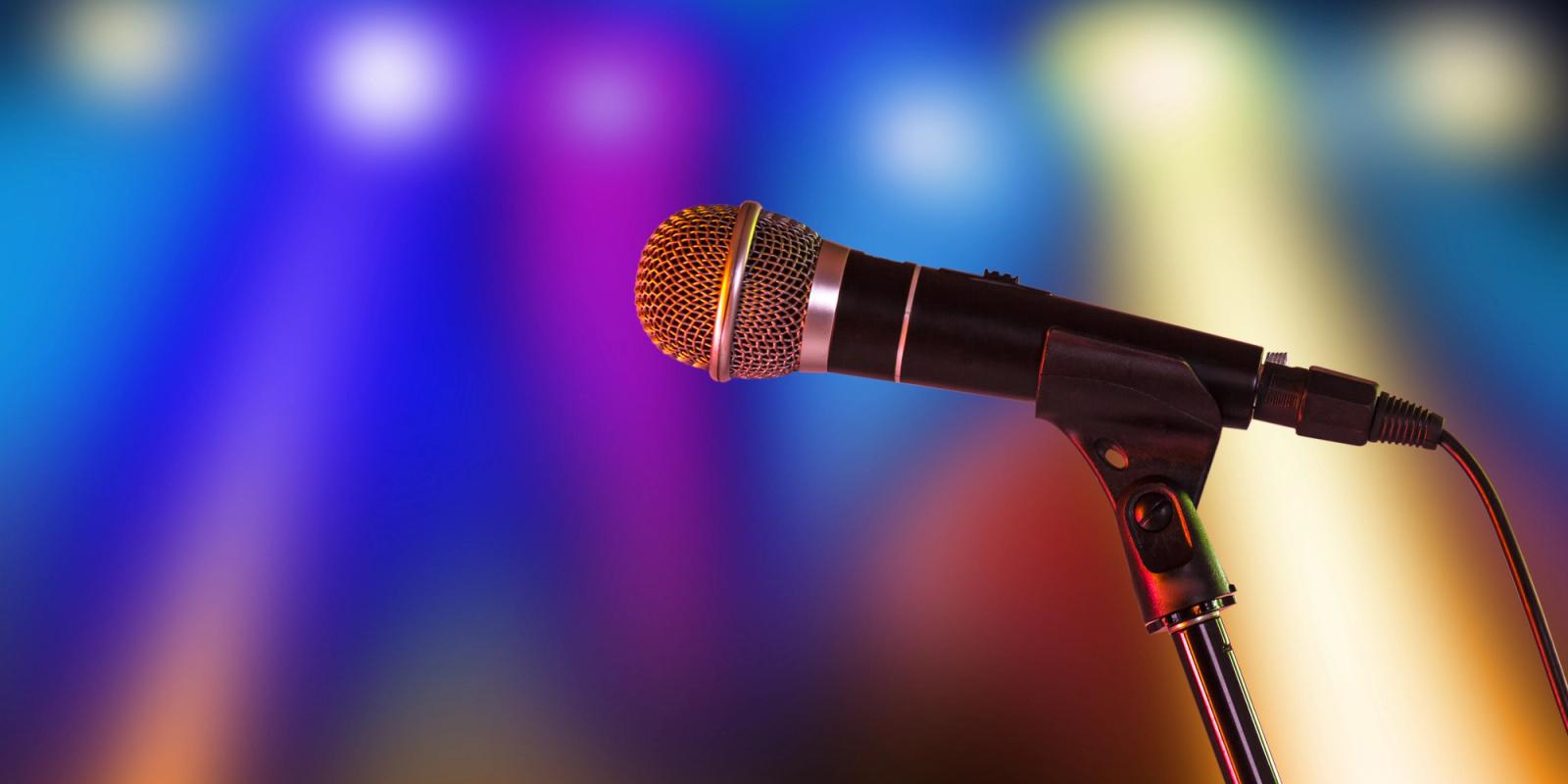 Microphones and wireless audio systems