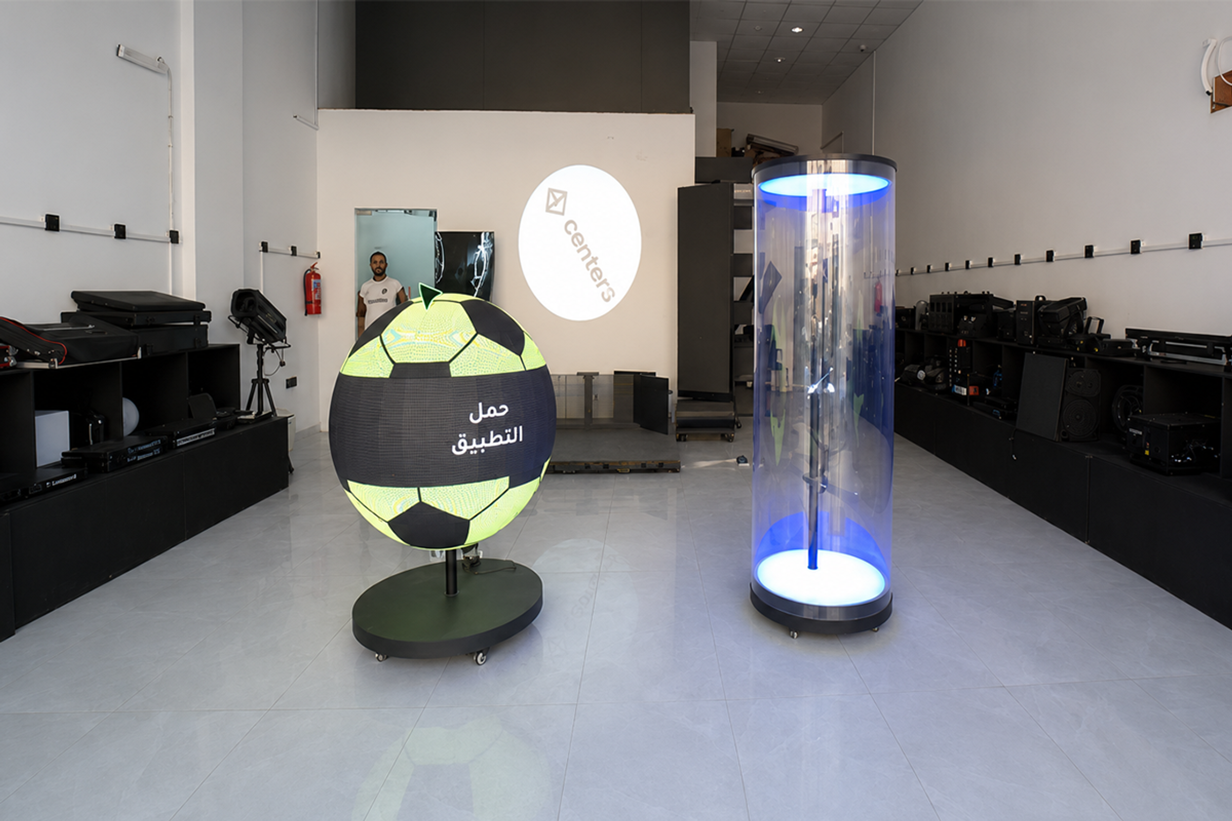 HotSpot Saudi Arabia showroom with LED and staging demos