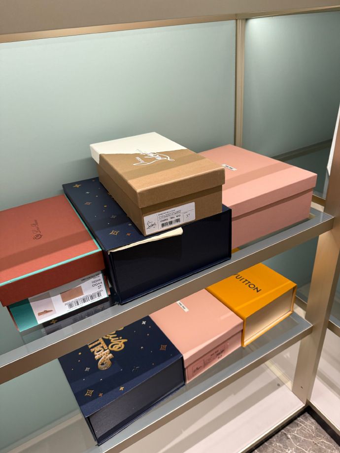 Shoes Box: How the Right Shoes Box Protects Shoes and Raises Their Value