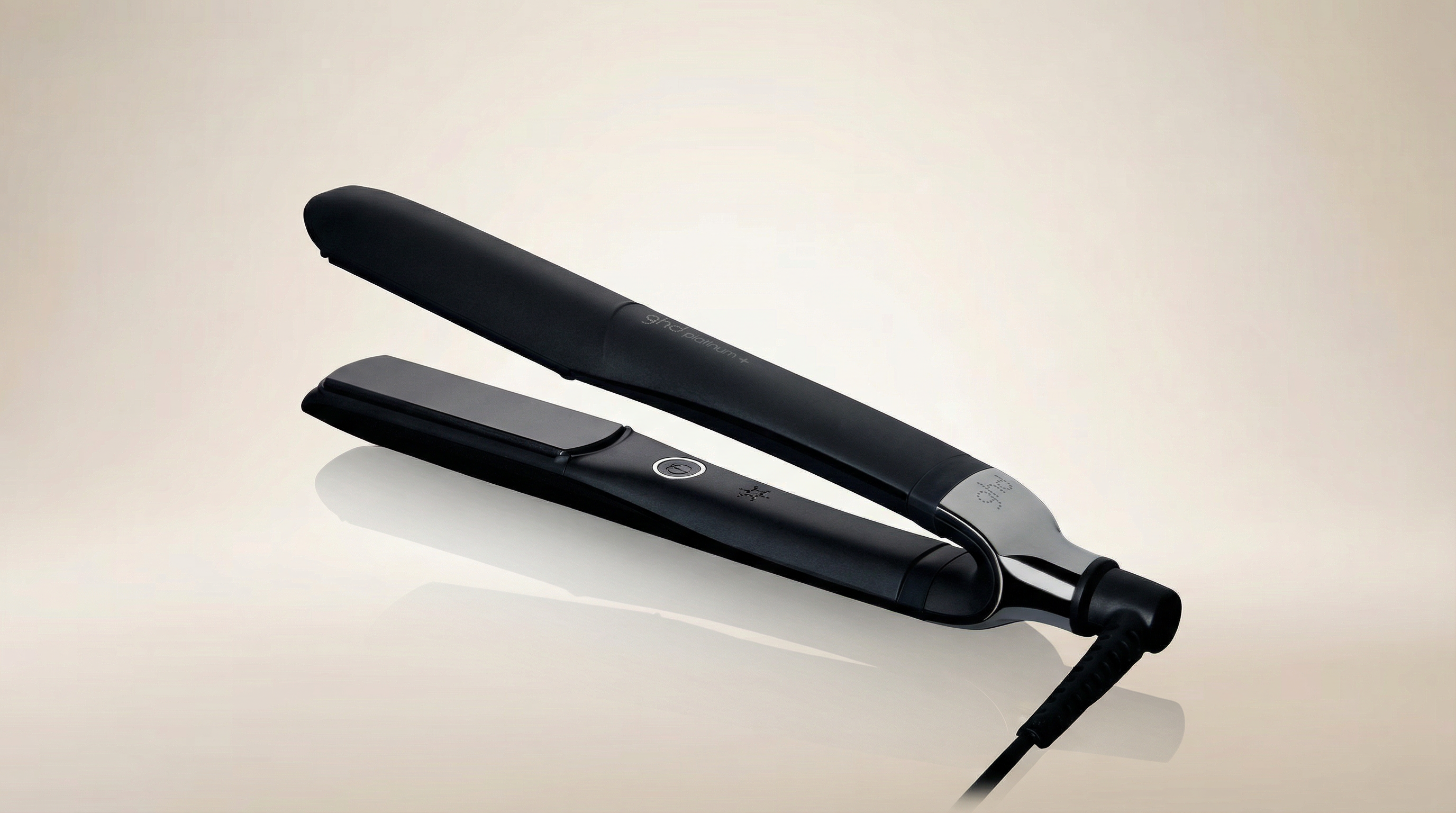 ghd Platinum+ Styler