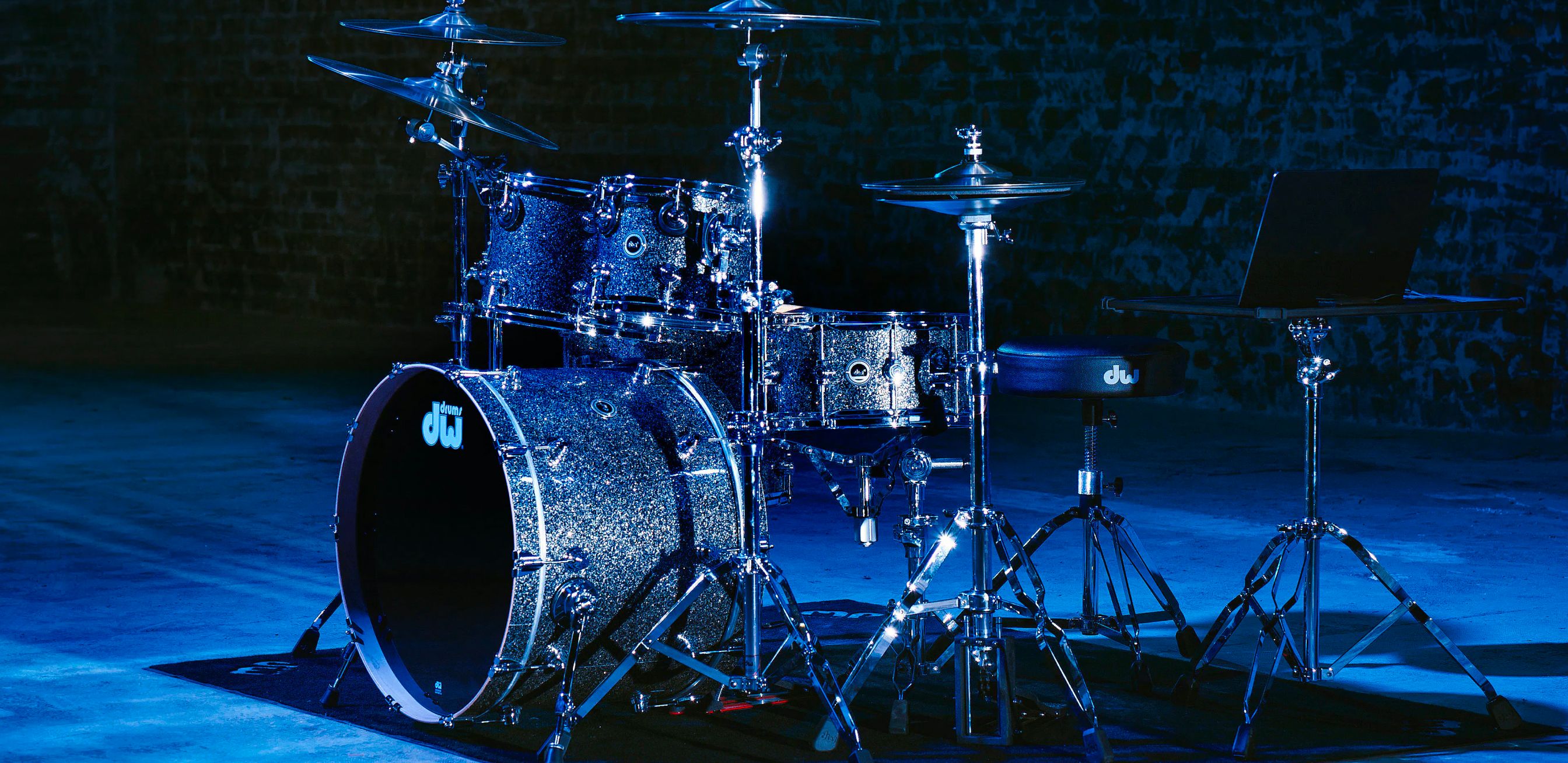 Decorative editorial element for DW Drums