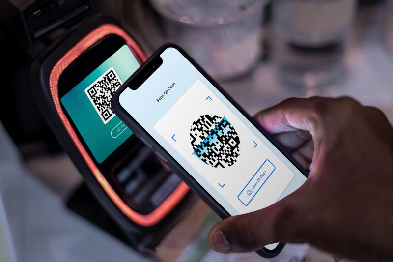 Digital Payments in Africa: Who Really Wins in the Cashless Economy?