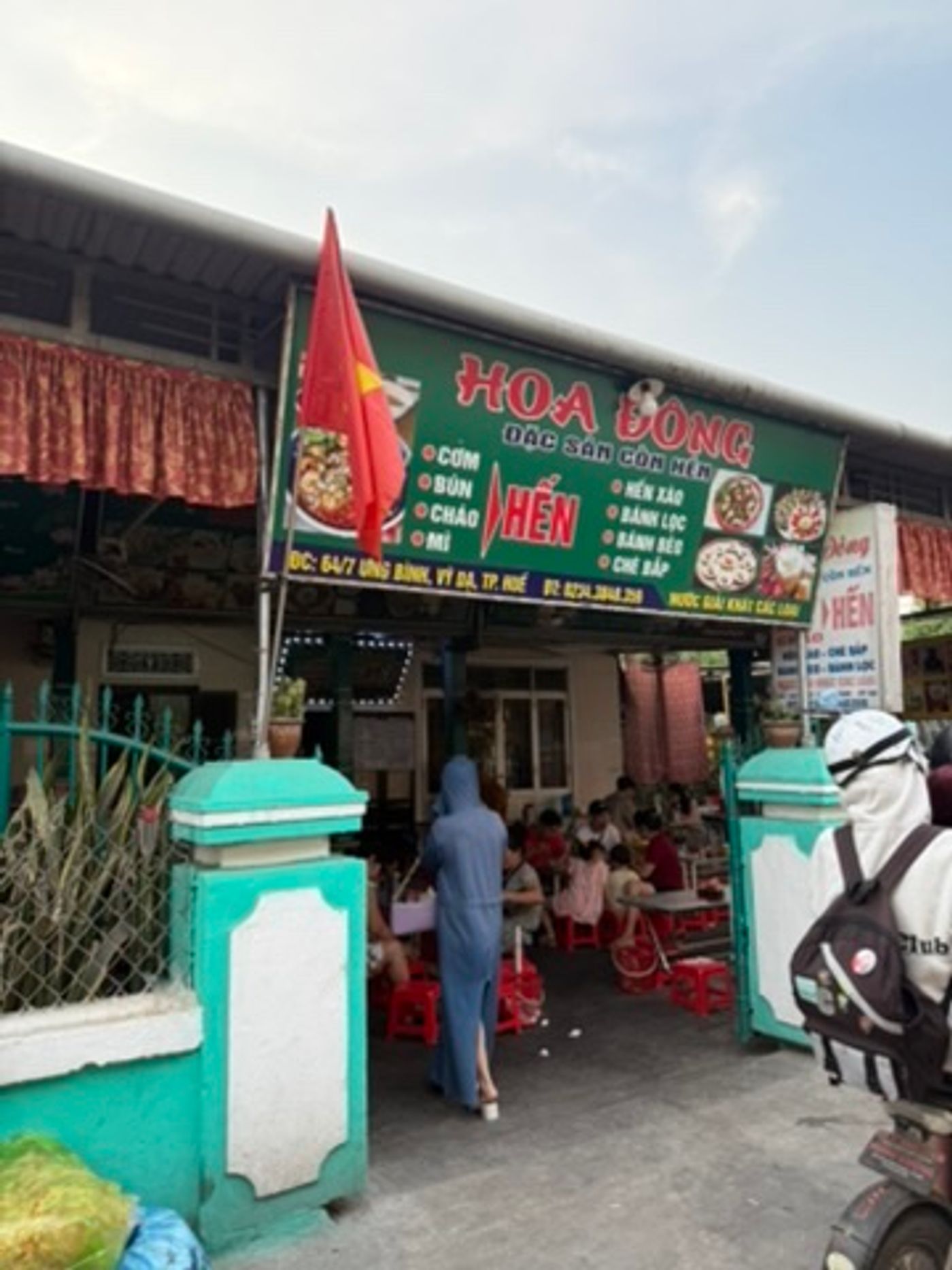Quán cà phê muối 142 Đặng Thái Thân