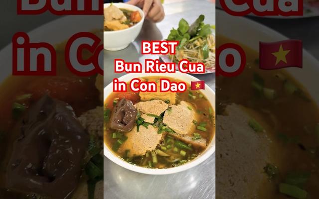 Bun Rieu Cua "BA HAI KHIEM" in Con Dao 🇻🇳 #trending #food #foodie #travel #condao #youtubeshorts