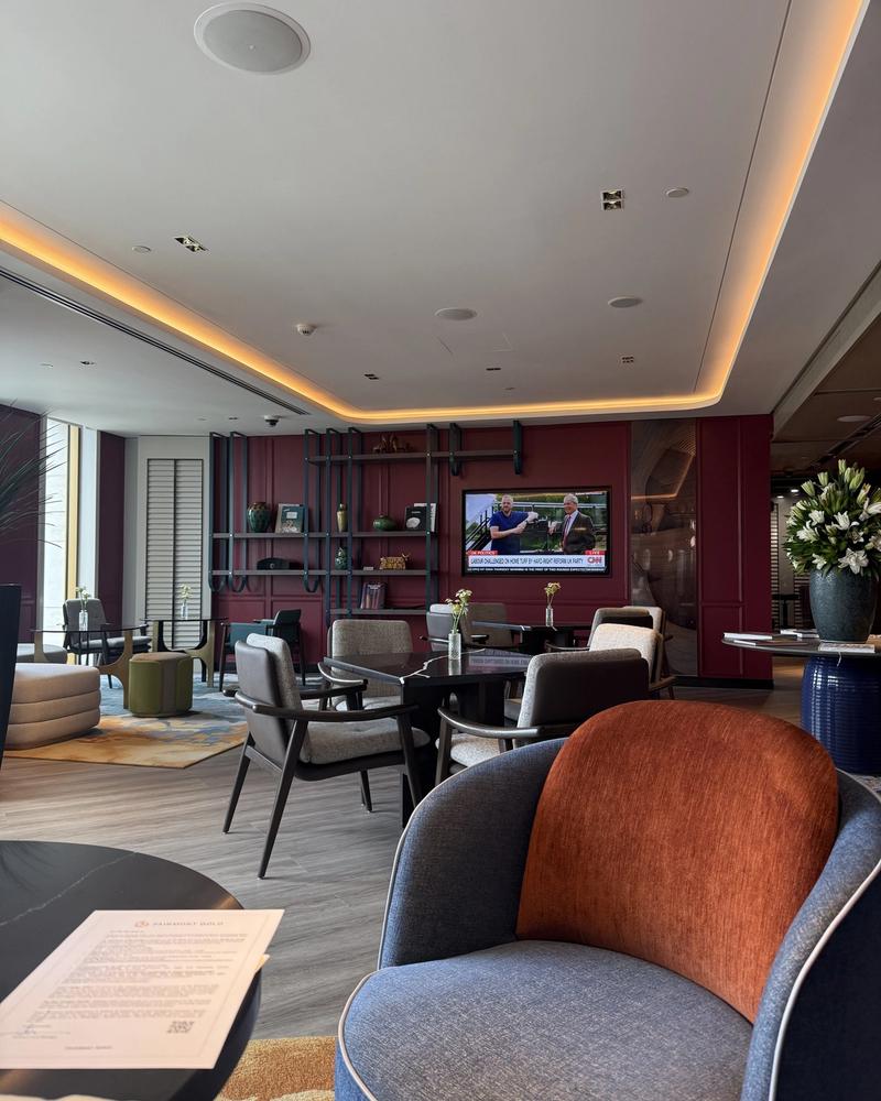 Khu ghế ngồi tại Gold Lounge