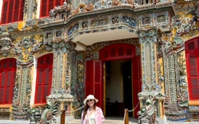Điện Kiến Trung rực rỡ trong nắng vàng xứ Huế