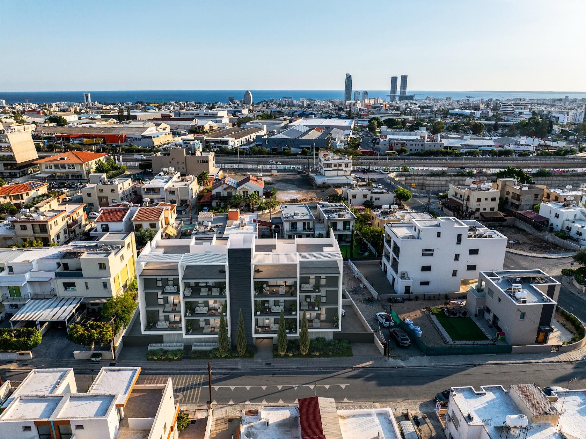 Kup apartamenty 2 pokojowe w Lennox Residences w Limassol