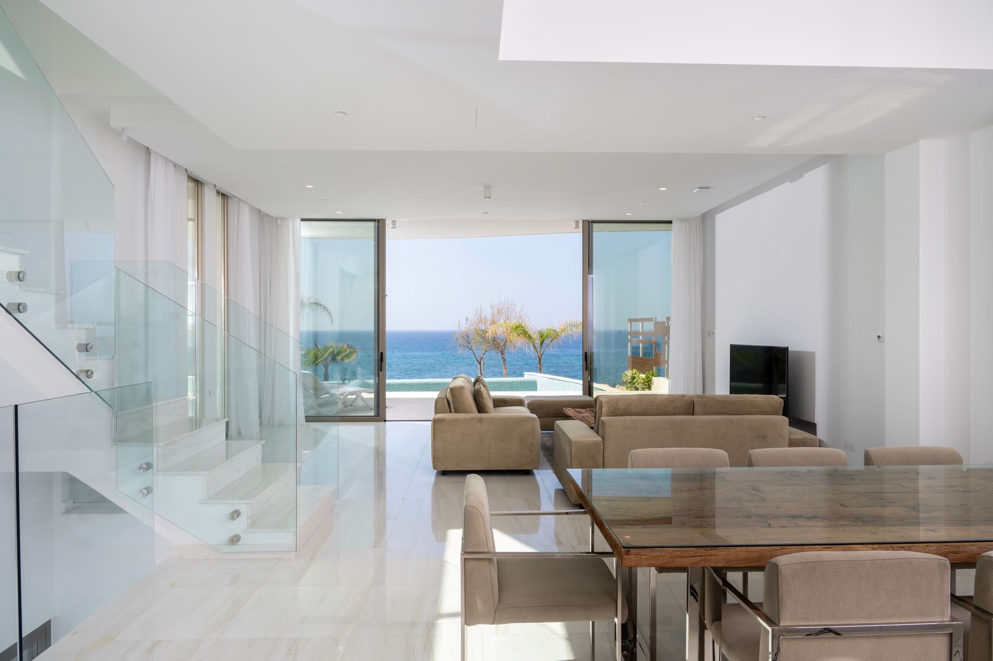 Купить Виллы у Моря в Пафосе – Armonia Beach Villas Кипр