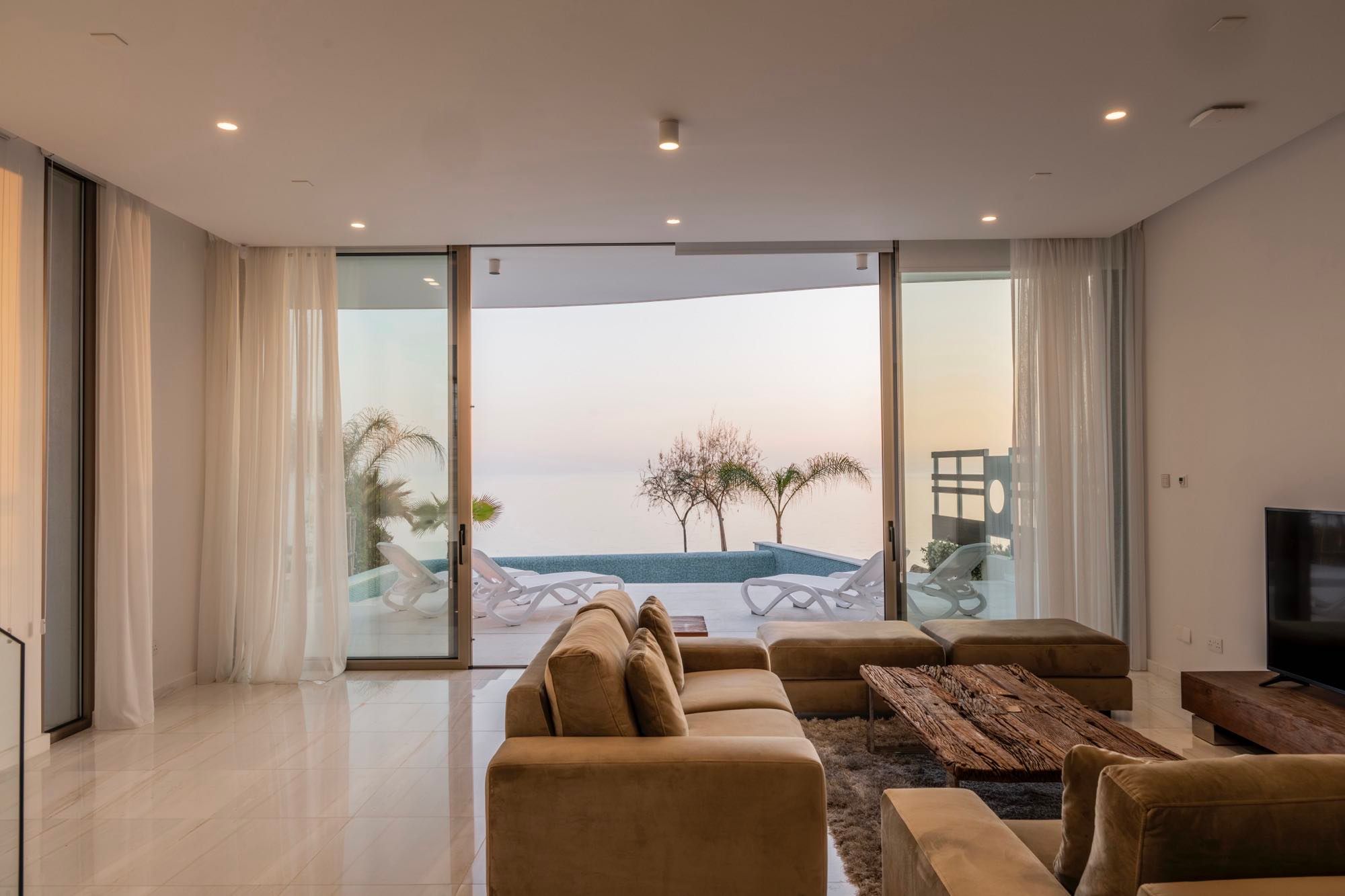 Купить Виллы у Моря в Пафосе – Armonia Beach Villas Кипр