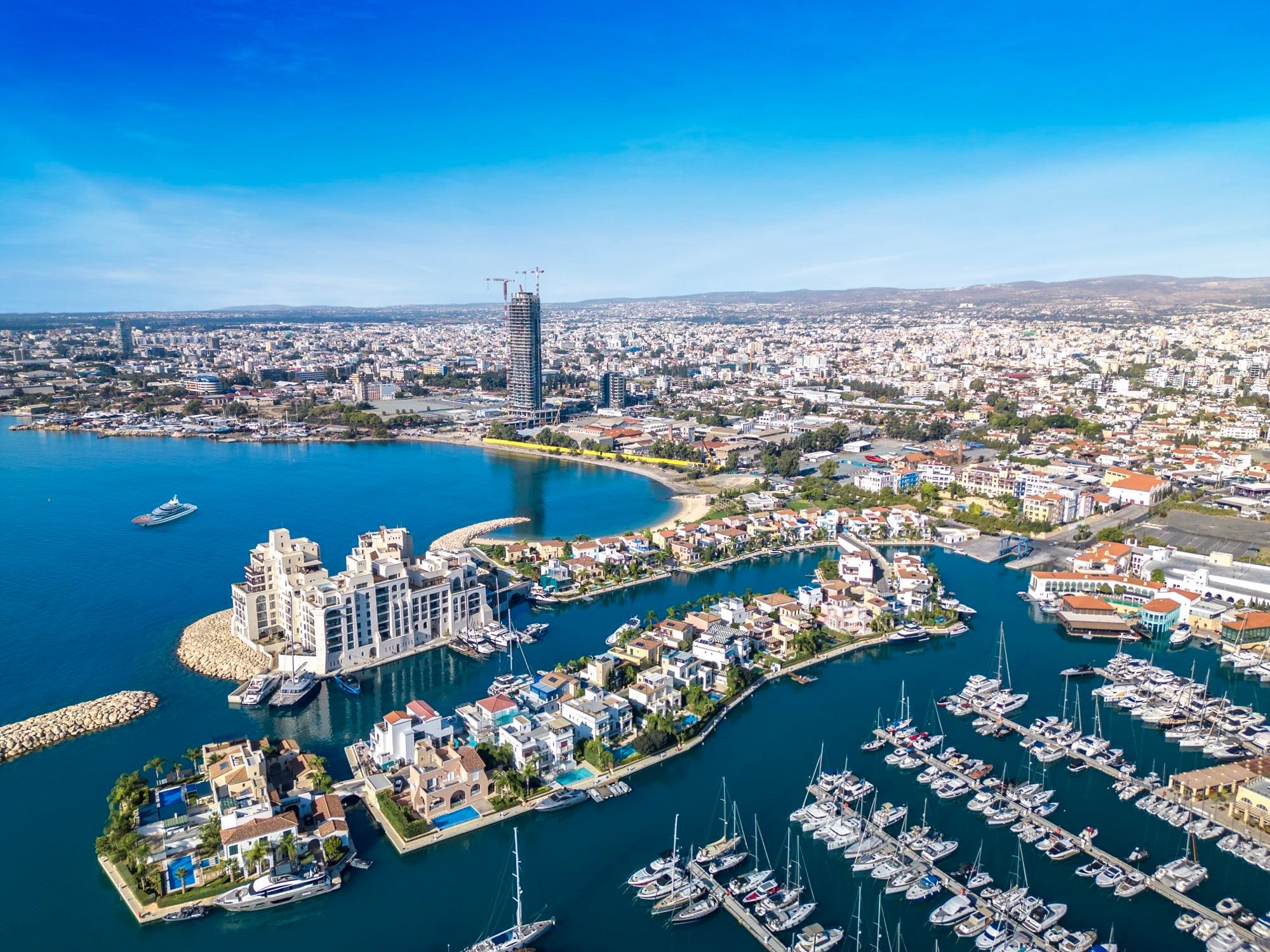 Купить Апартаменты у Моря – Limassol Blu Marine