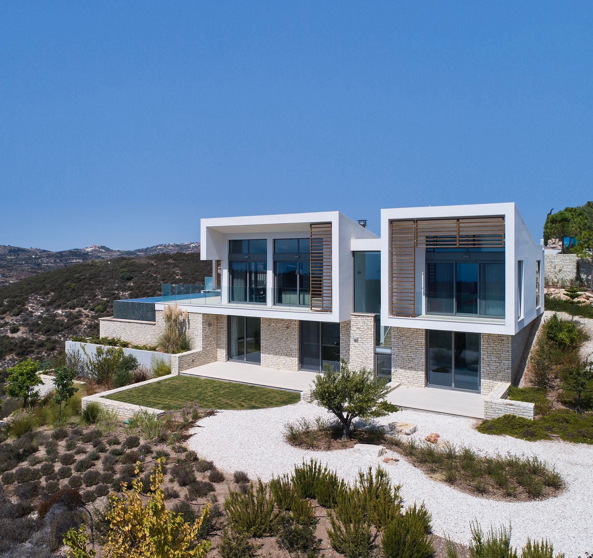 Luksusowe apartamenty Minthis Resort 2 sypialnie na sprzedaż w Pafos, Cypr