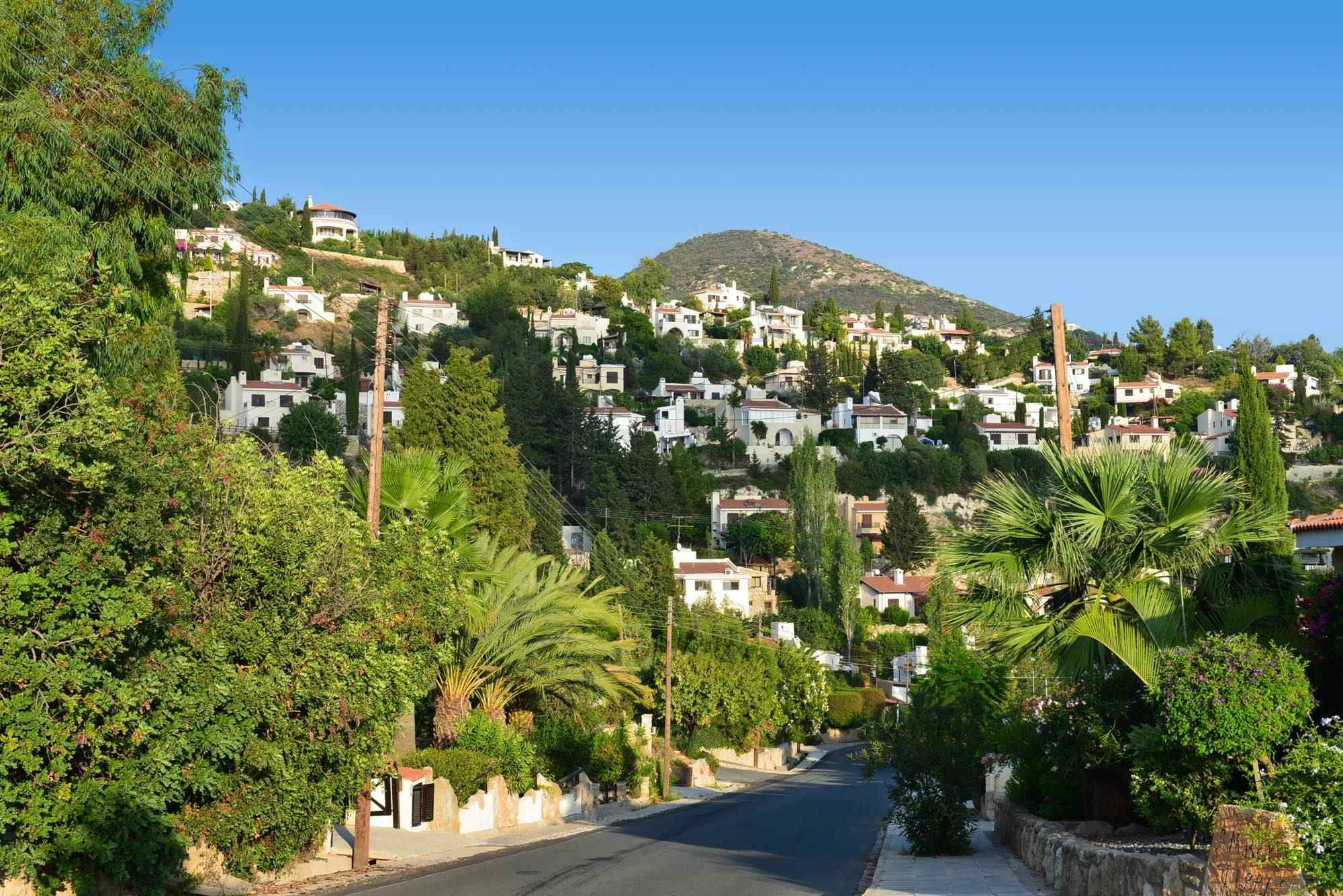 Buy Luxury Villas in Paphos – Kamares Village Cyprus
